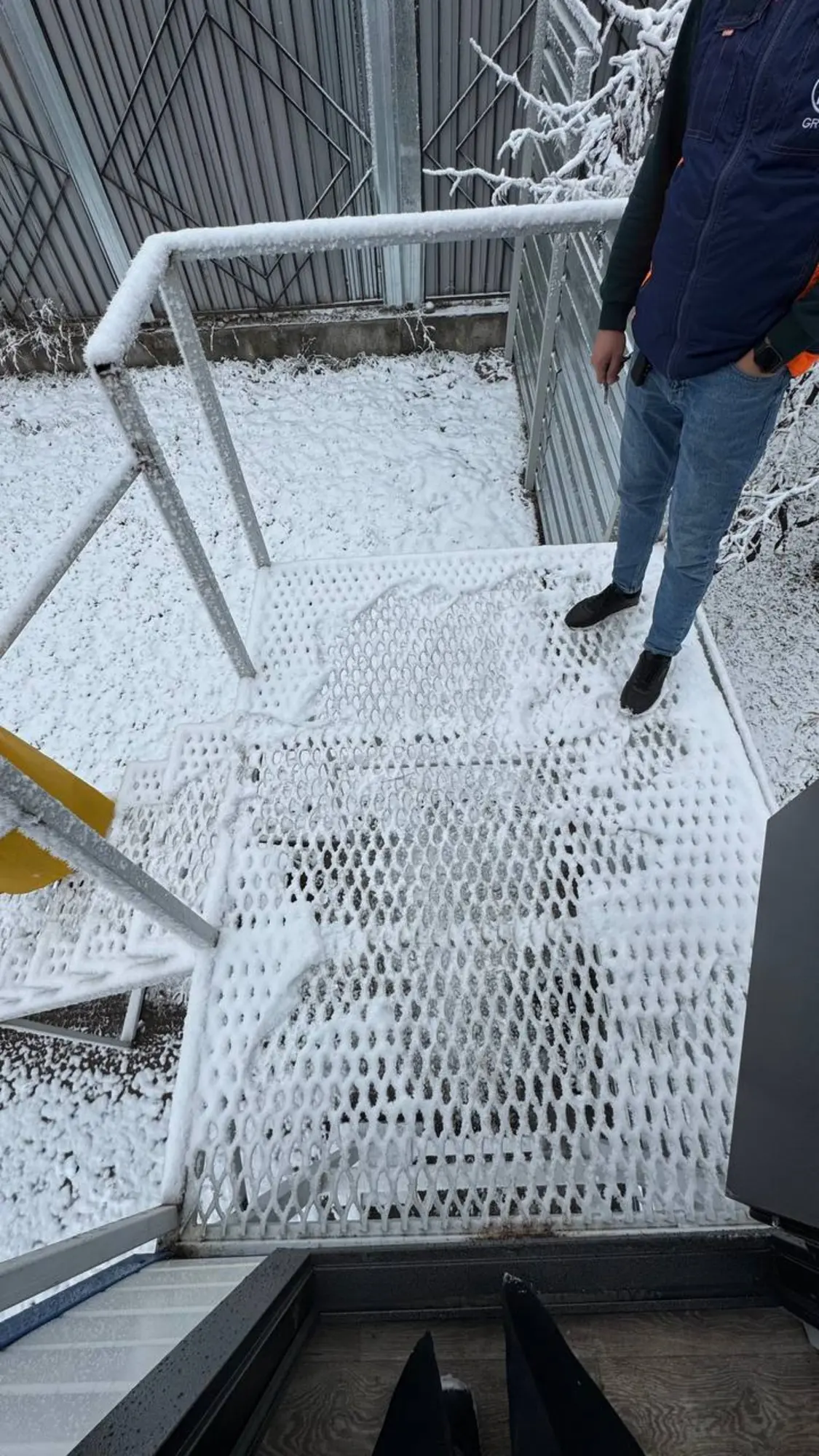 Смотровая охранная будка (3 / 5)