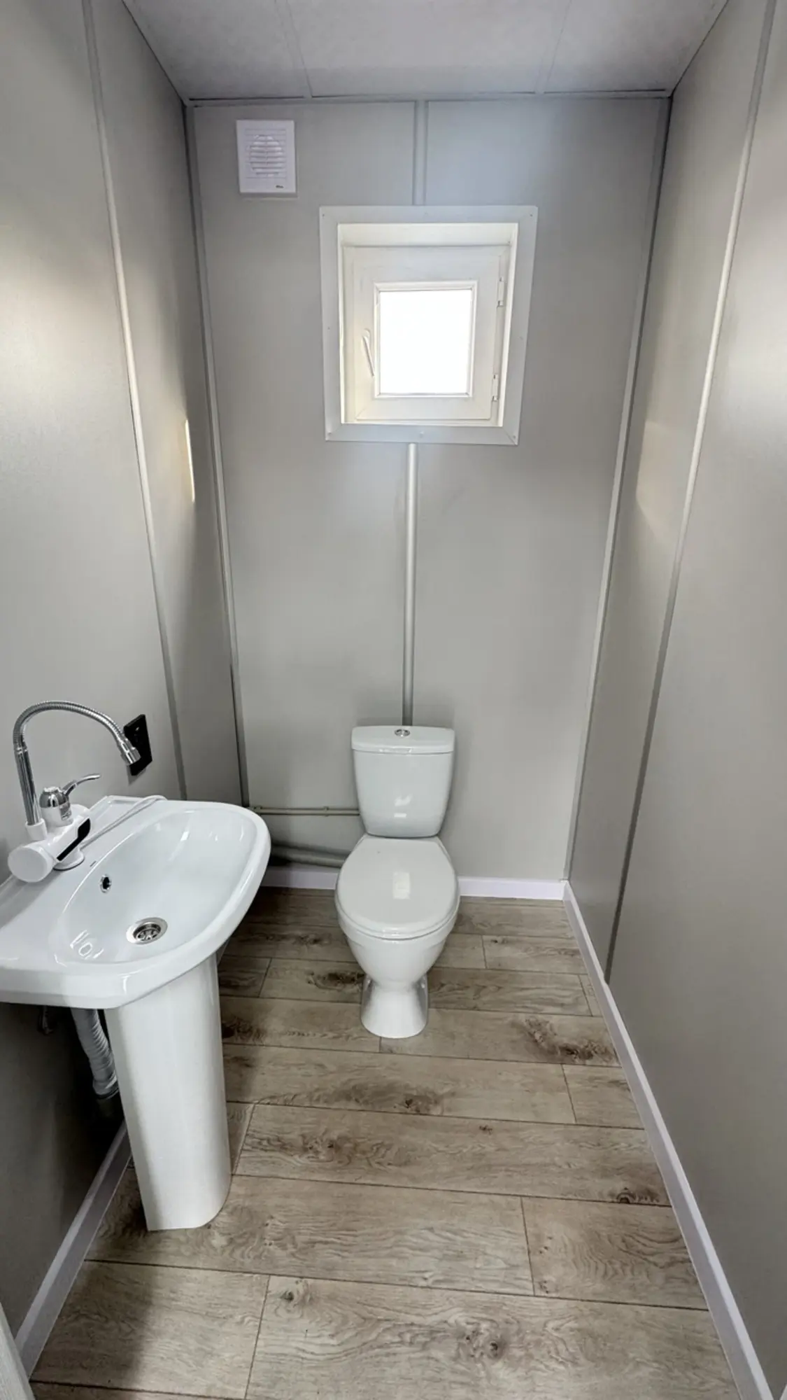 Контейнеры под магазины (8 / 10)