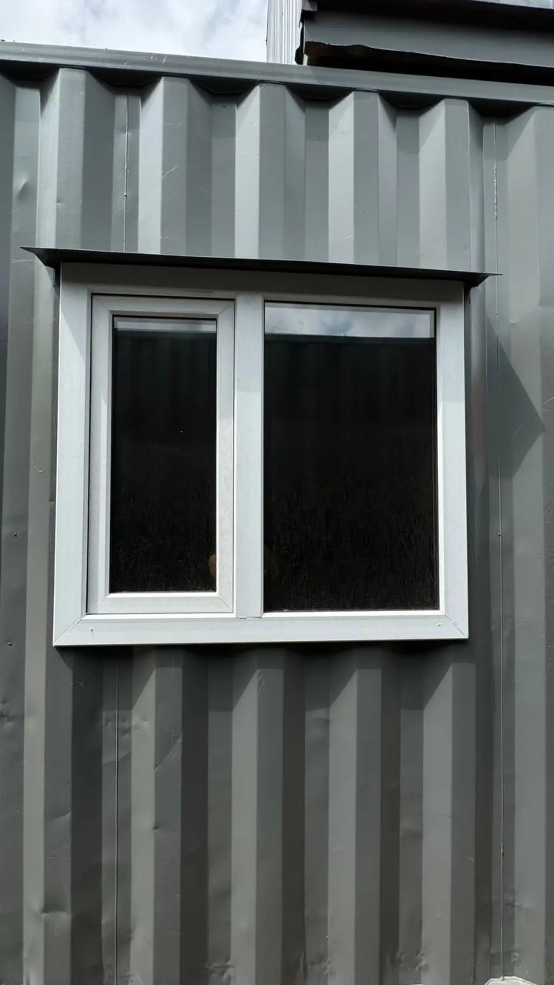 Бытовка с 2 комнатами, антрацит, на базе 40-футового контейнера (4 / 9)