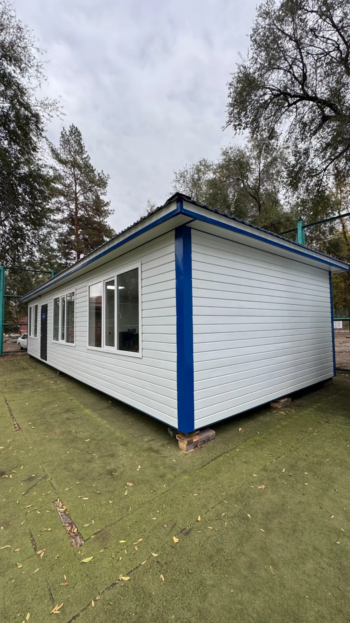 Прорабская на базе 2х 40-футовых морских контейнера (6 / 9)