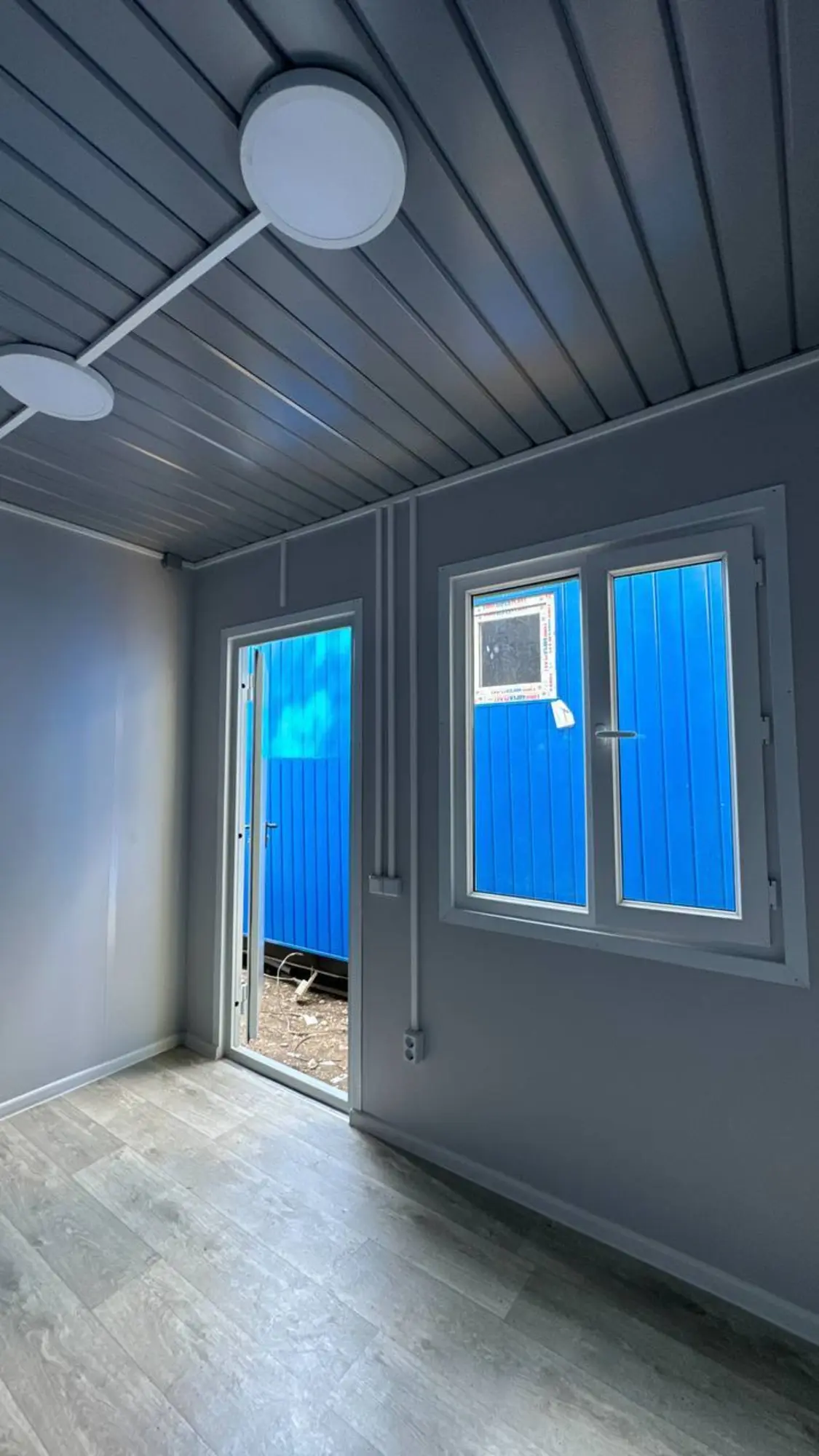 Бытовка с 3 комнатами, на базе 40-футового контейнера (2 / 10)