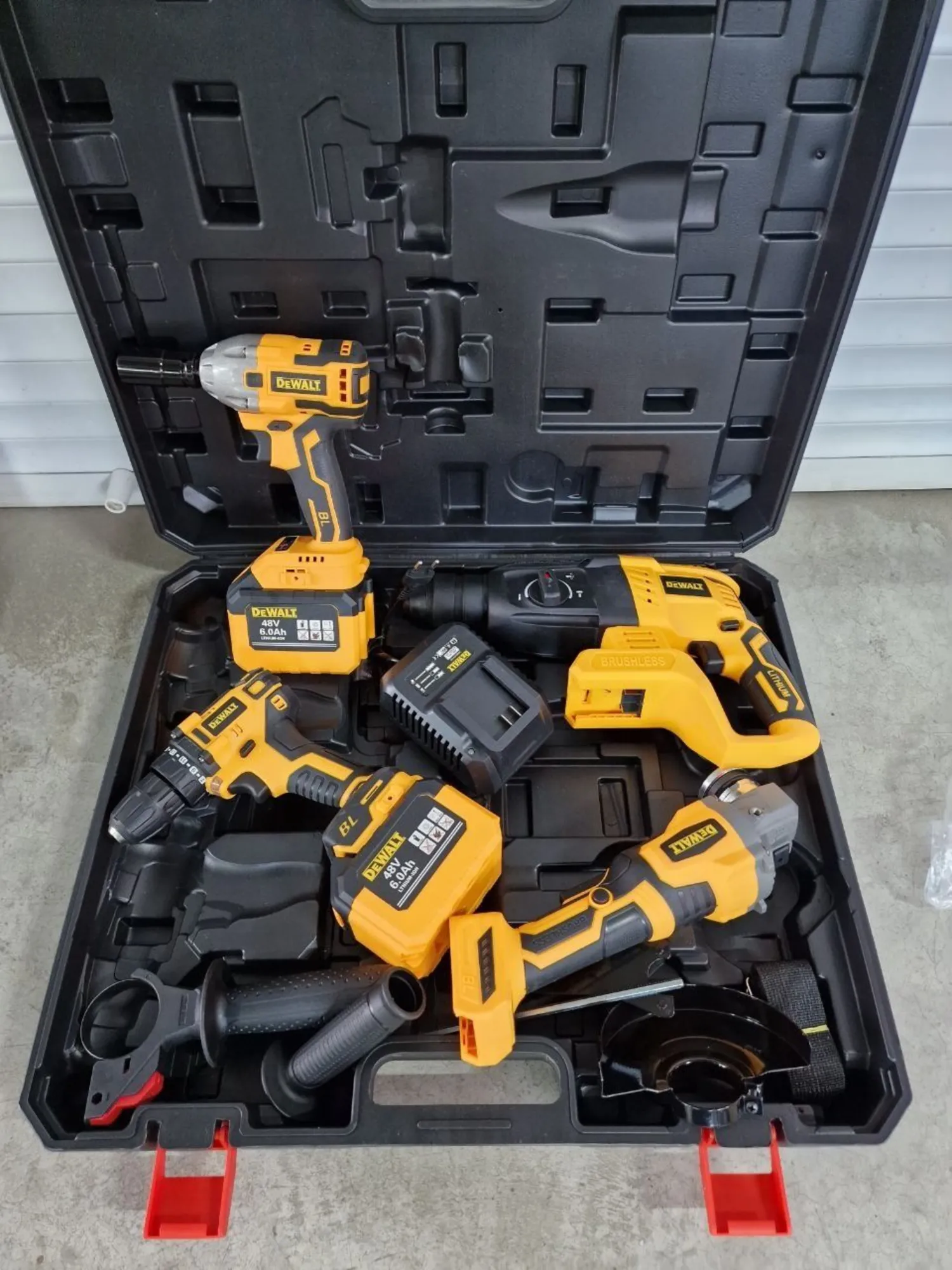 4в1 - Шуруповерт/ Балгарка/ перфоратор/ Гайкаверт набор на батарейках (3 / 3)