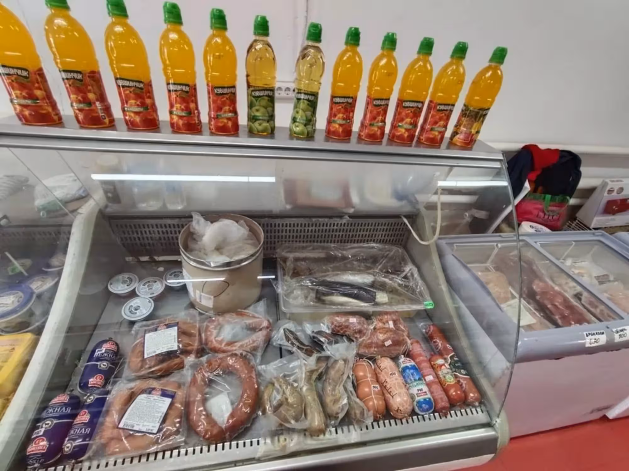 Готовый бизнес HoReCa у Центрального рынка (прибыльный магазин) (6 / 8)