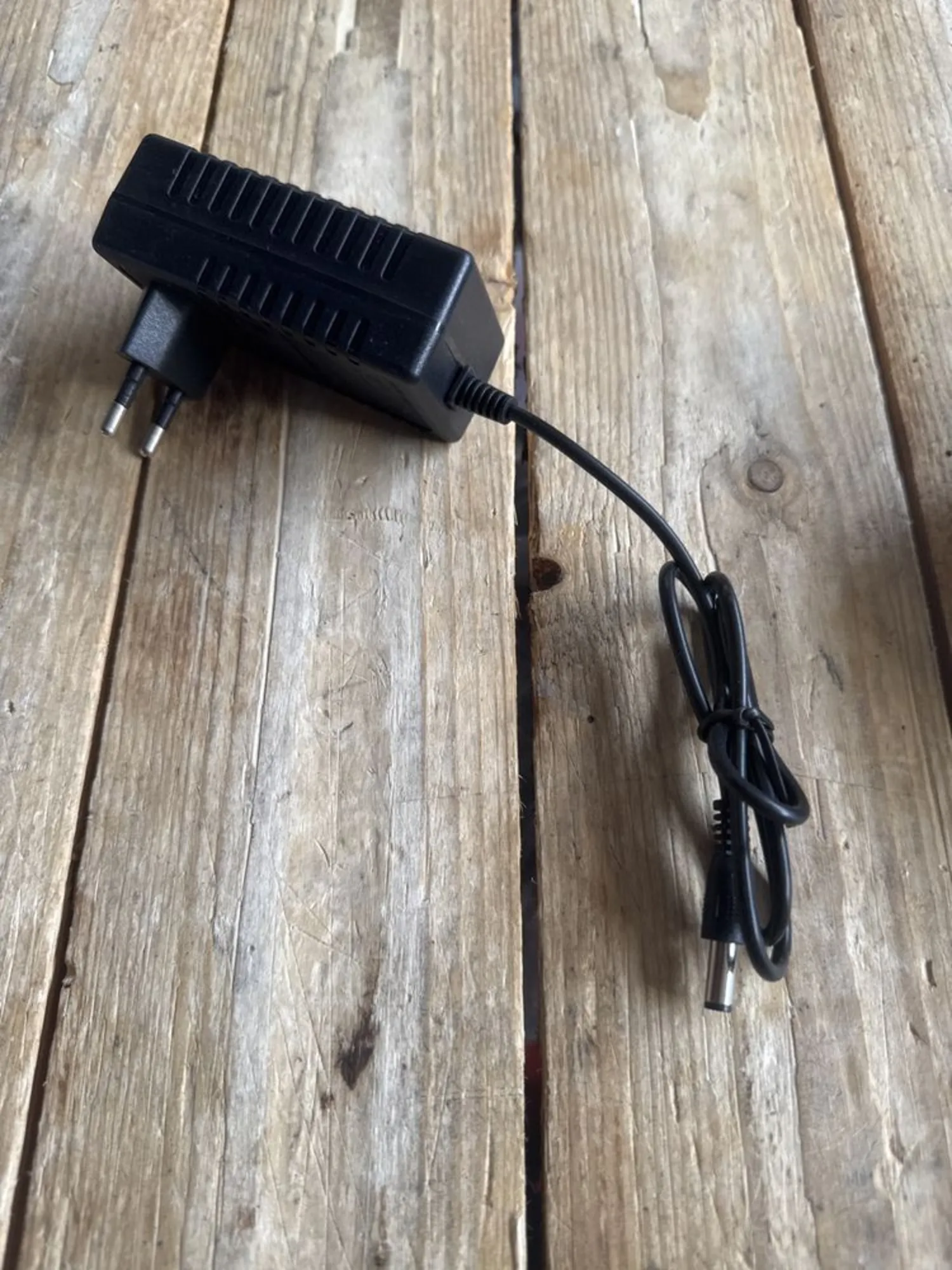 Зарядка на лазер лазерная уровень зарядка 5А (4 / 7)