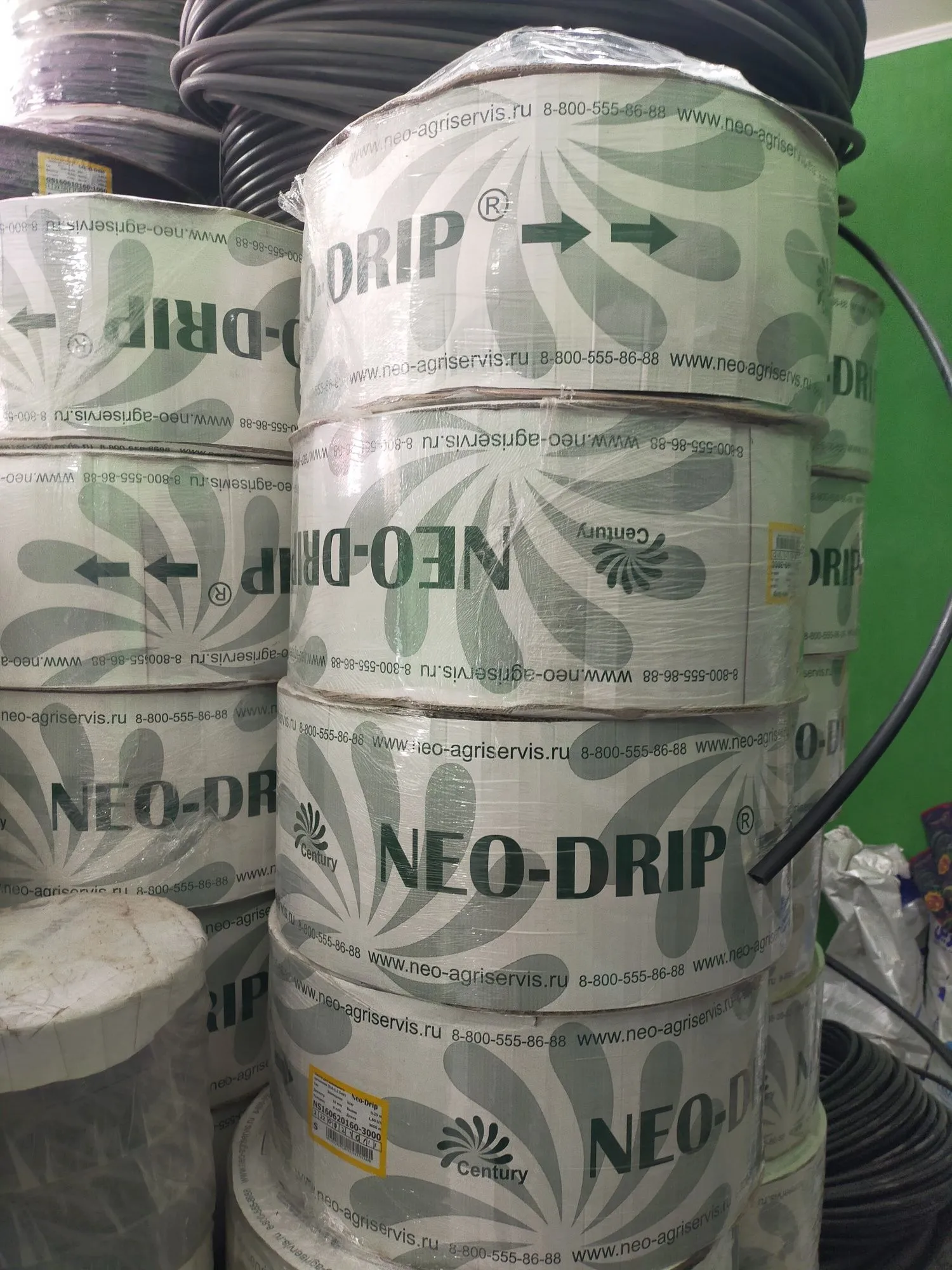 Капельный шланг оптом и в розницу/ капельный полив (4 / 8)