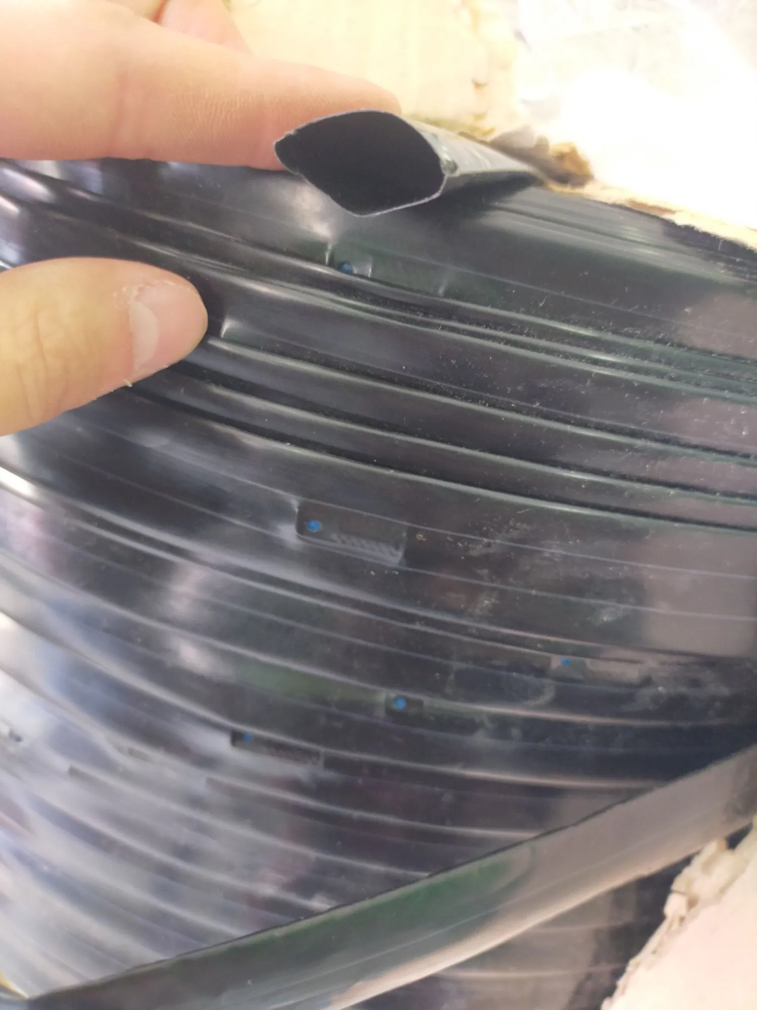 Капельный шланг оптом и в розницу/ капельный полив (5 / 8)