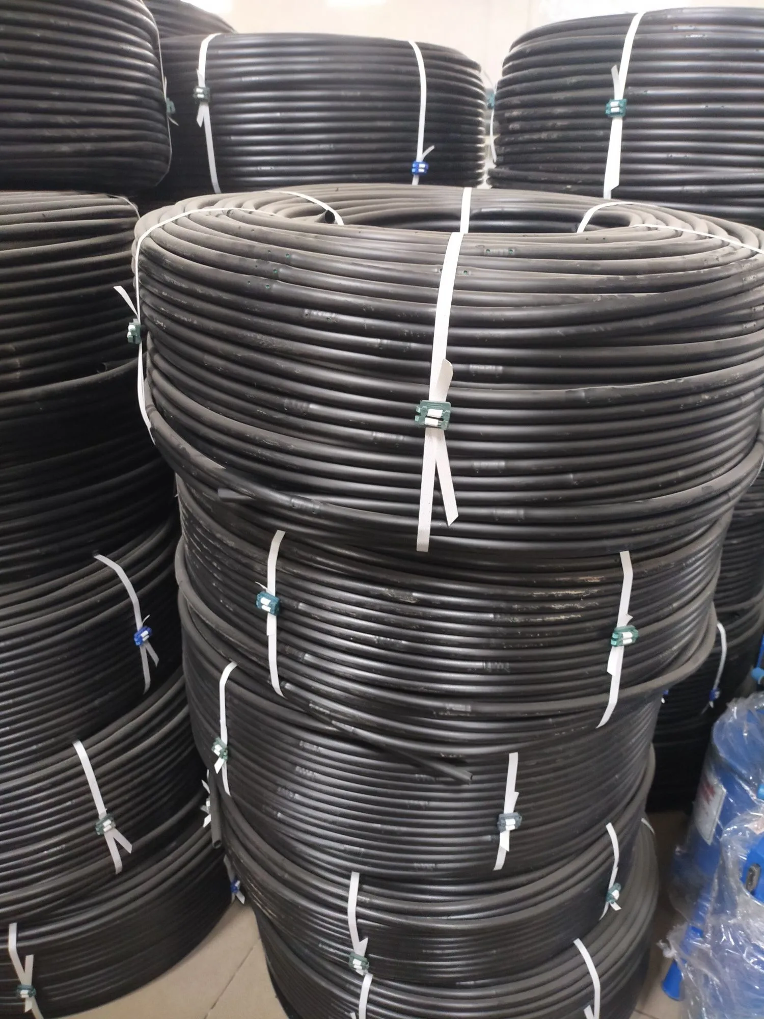 ПЭ LD 1 труба 16∅/ шланг Глухой для капельного полива (7 / 8)