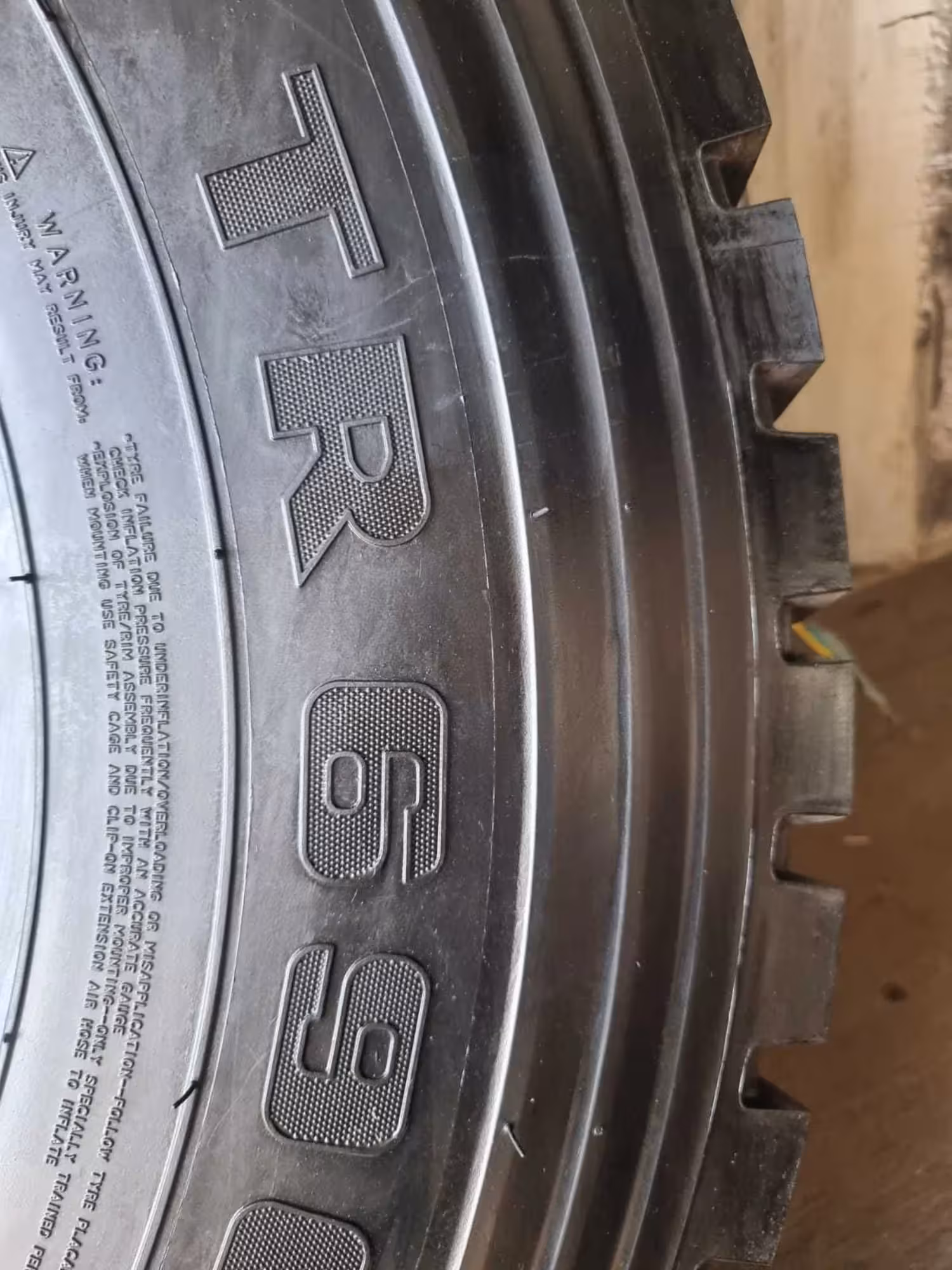 12.00 R20-22PR TR690 TRIANGLE, карьерные шины (2 / 6)
