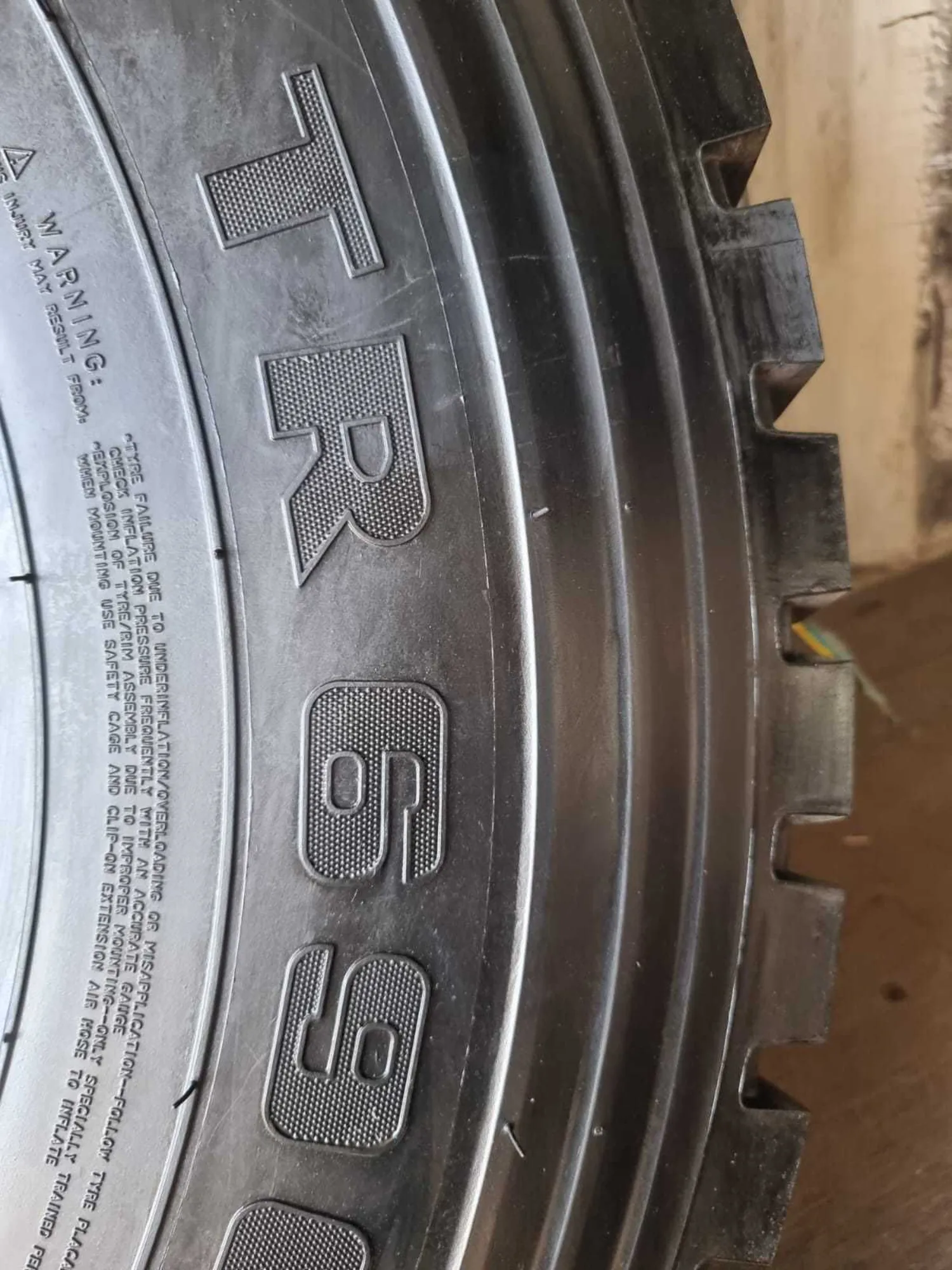 12.00 R20-22PR TR690 TRIANGLE, карьерные шины (2 / 6)