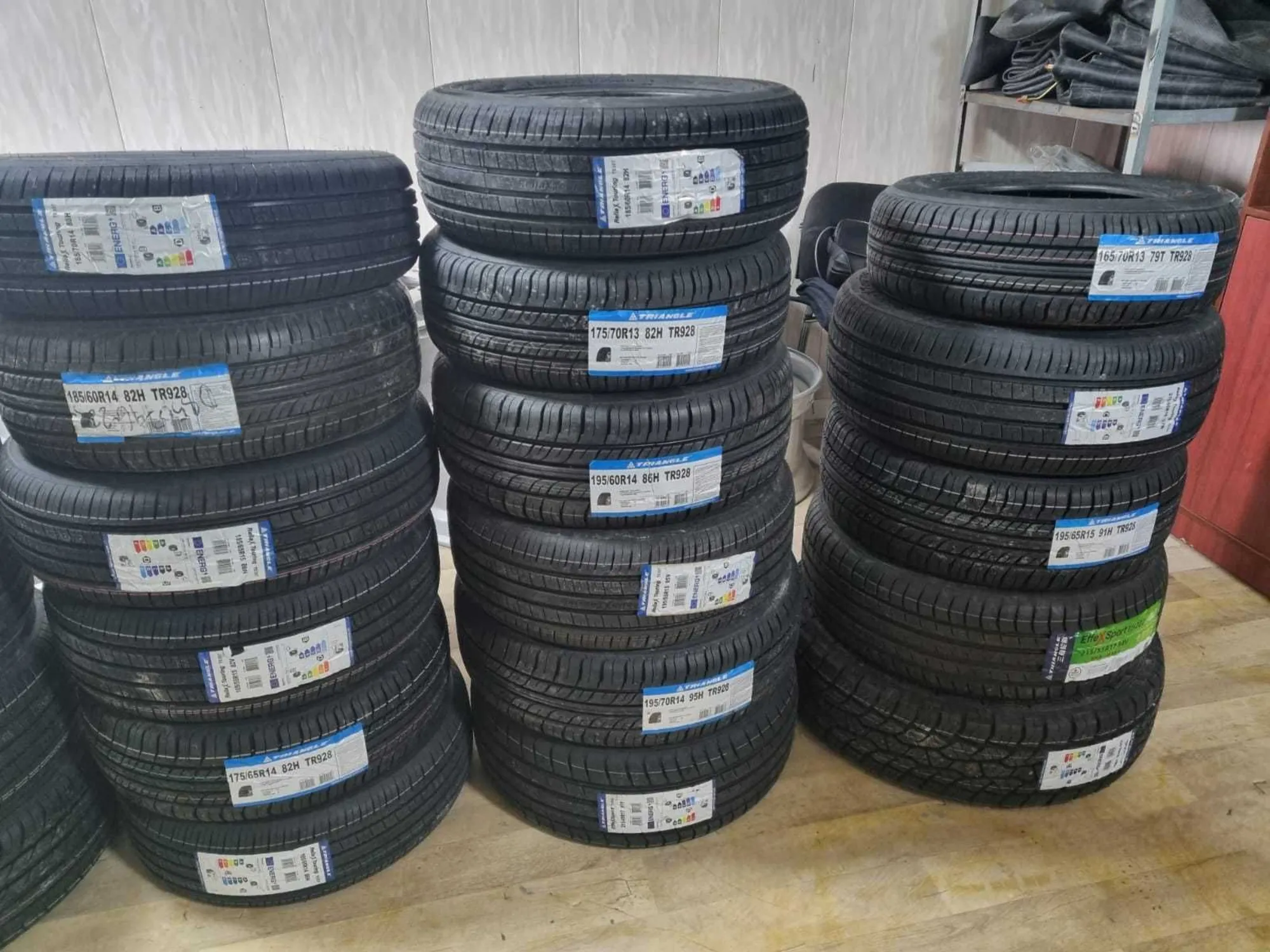 Склад летних шин TRIANGLE (Триангл, Трианджл) в Алматы (1 / 3)