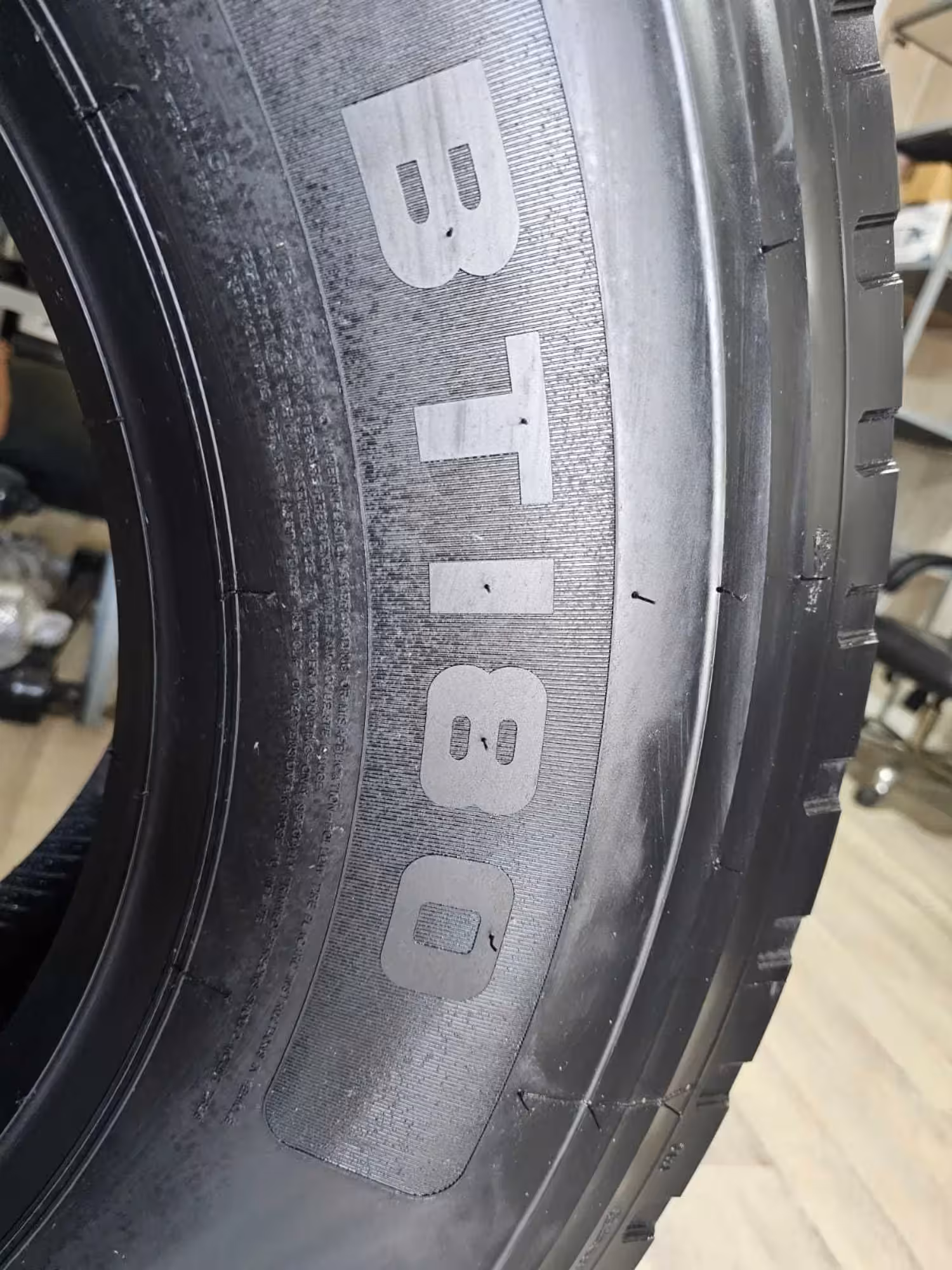 385/65 R22.5 BT180 BLACKLION (ЧЕРНЫЙ ЛЕВ), 5000 КГ (6 / 8)