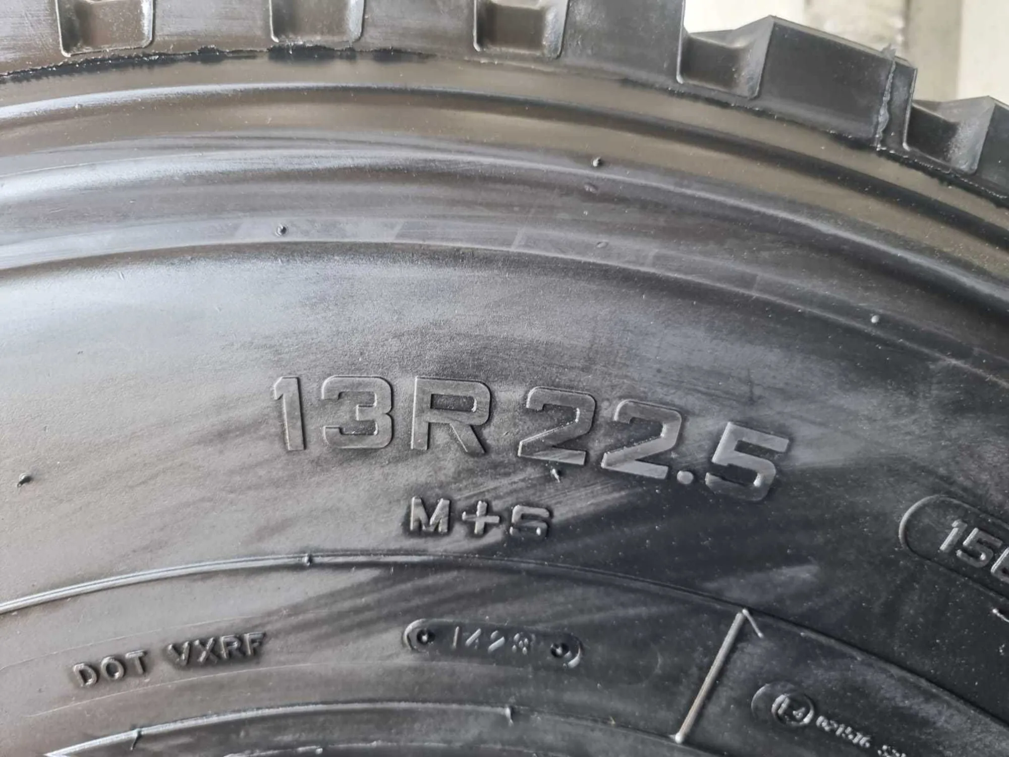 13R22,5 18PR 156/153 L TR668 TRIANGLE, змейка, в рассрочку (4 / 6)