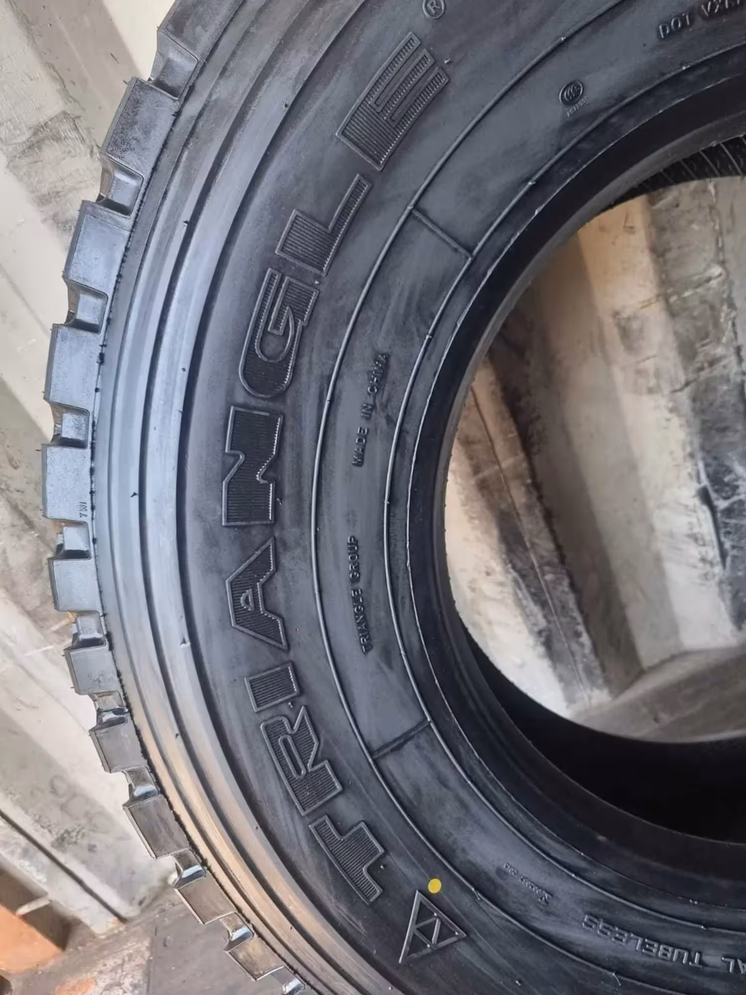 13R22,5 18PR 156/153 L TR668 TRIANGLE, змейка, в рассрочку (5 / 6)
