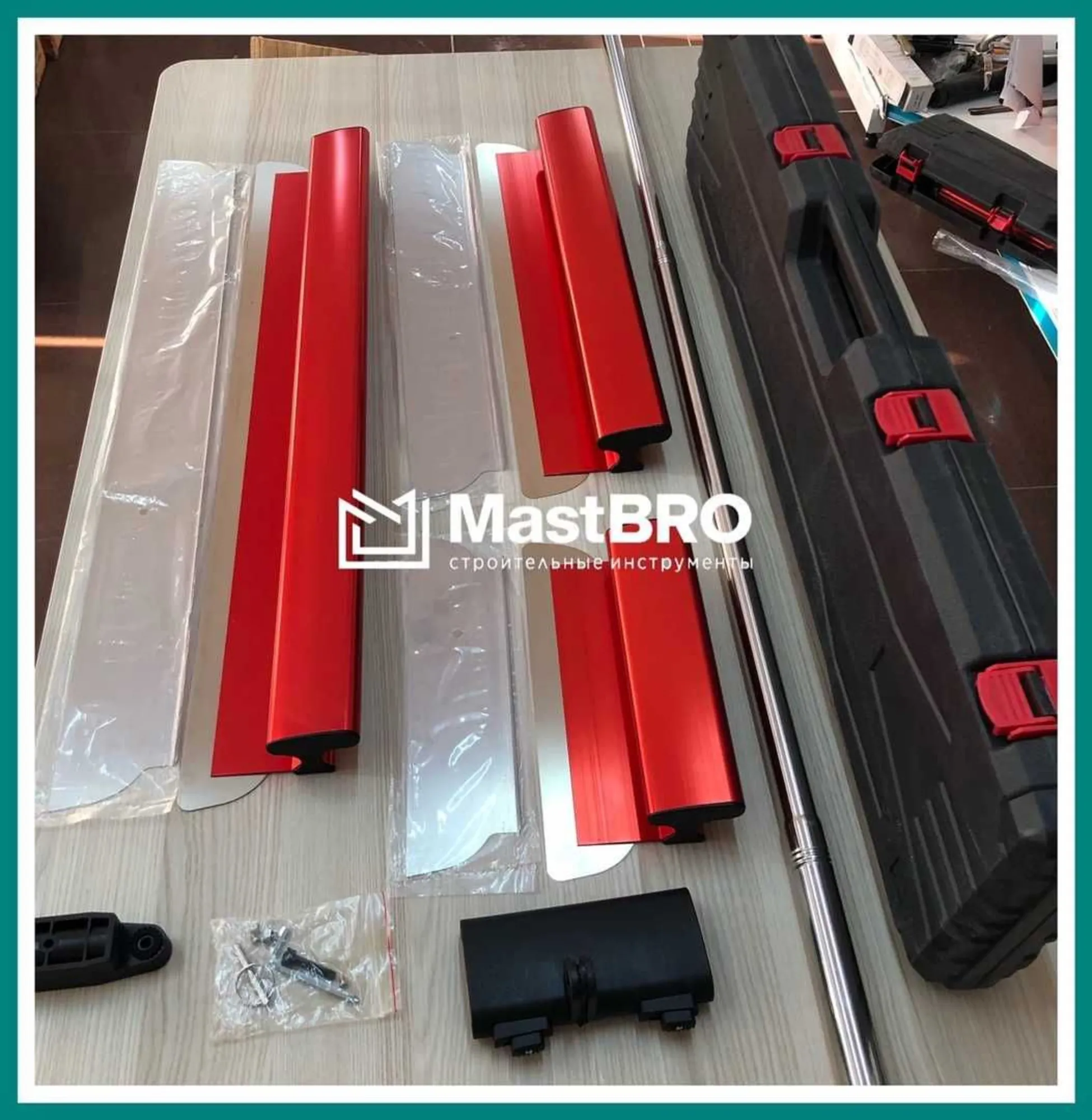 Набор  шпателей  MastBRO в кейсе (2 / 6)