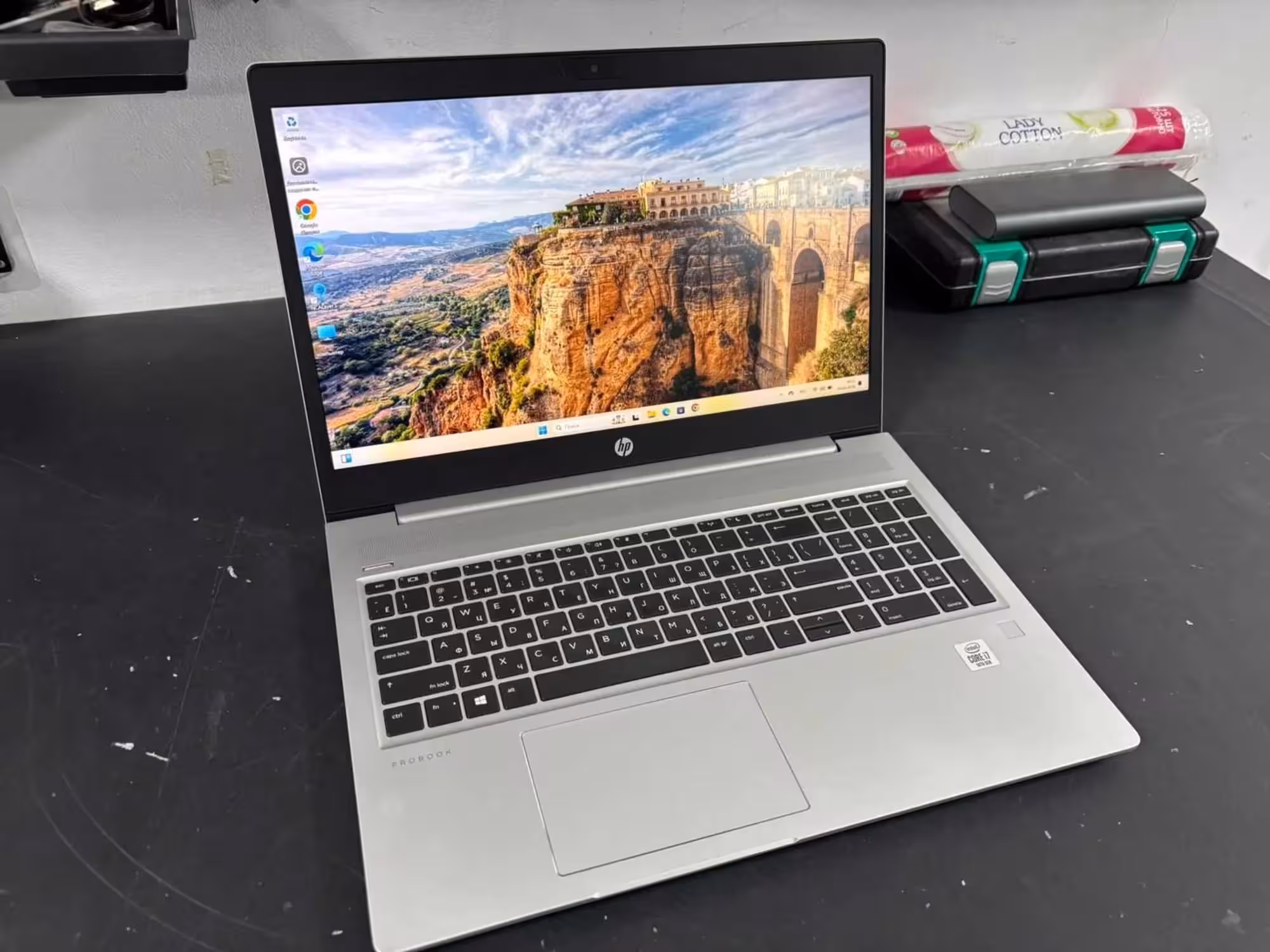 Ноутбук Hp i7-10-gen/Озу16/SSD под любые задачи (2 / 3)