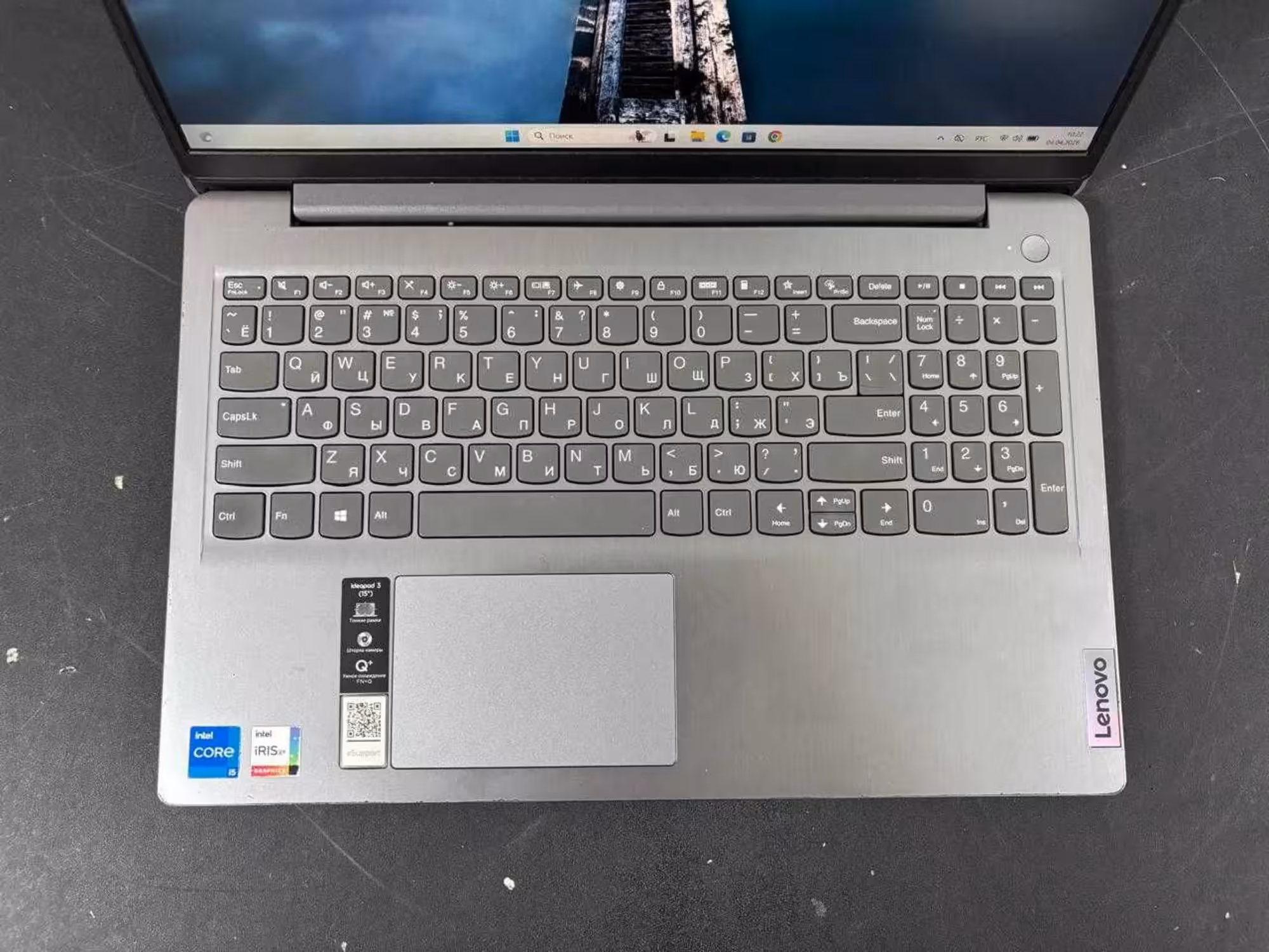 Ноутбук Lenovo CORE i5-11/SSD 512 в идеальном состояний (3 / 3)