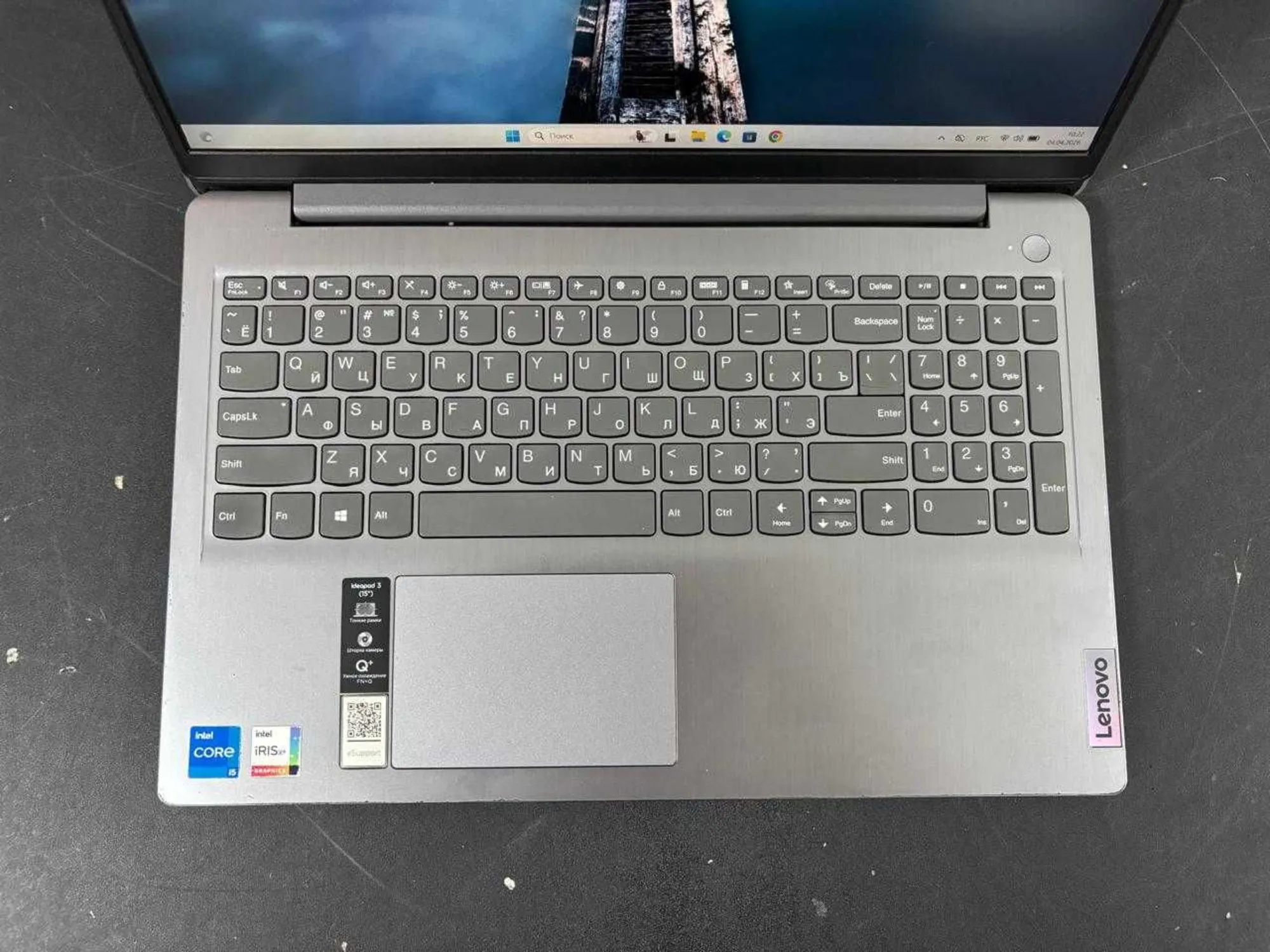 Ноутбук Lenovo CORE i5-11/SSD 512 в идеальном состояний (3 / 3)