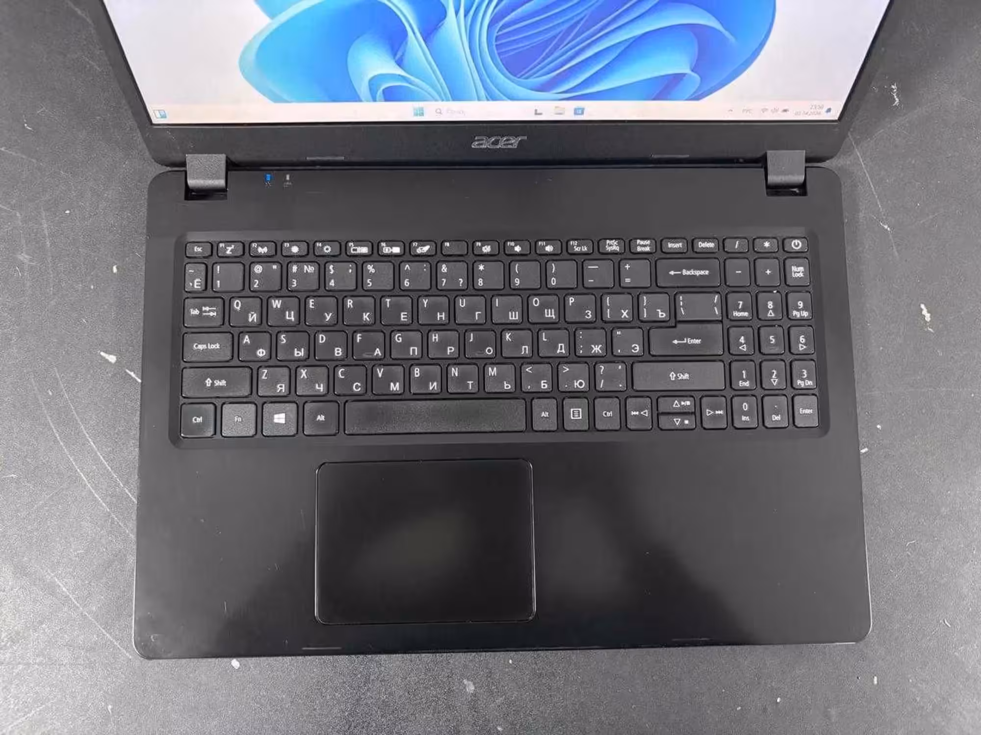 Ноутбук Acer i5-10gen/8gb/SSD512 работает шустро (3 / 3)