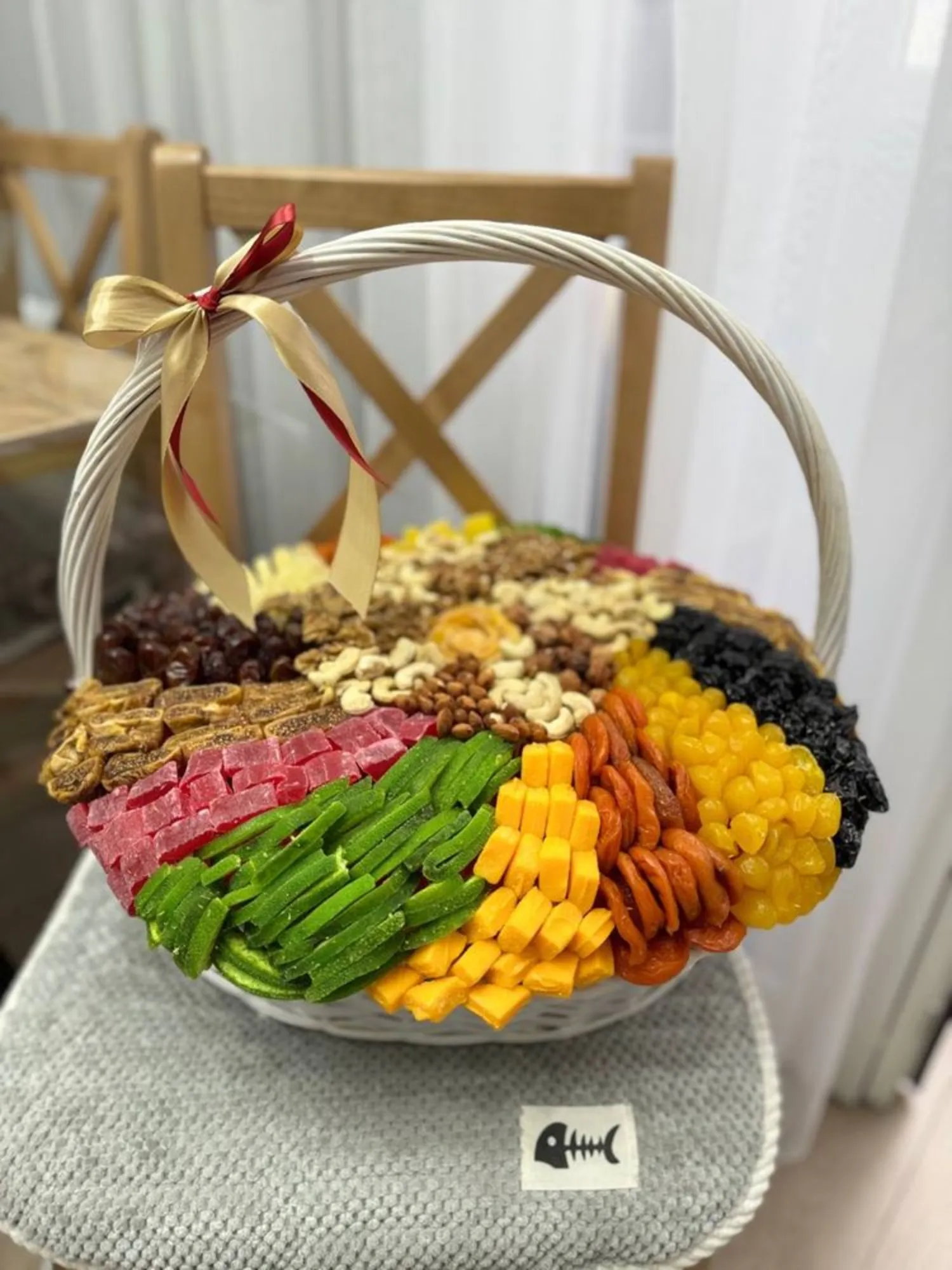 Корзина сухофруктами Алматы (1 / 8)