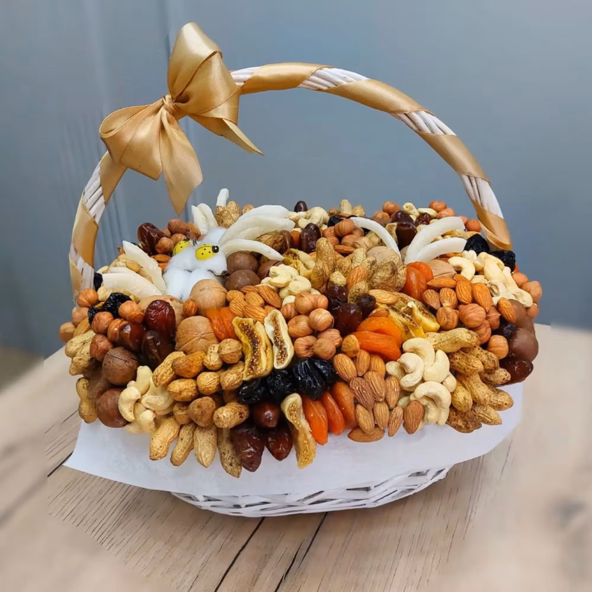 Корзина сухофруктами Алматы (5 / 8)