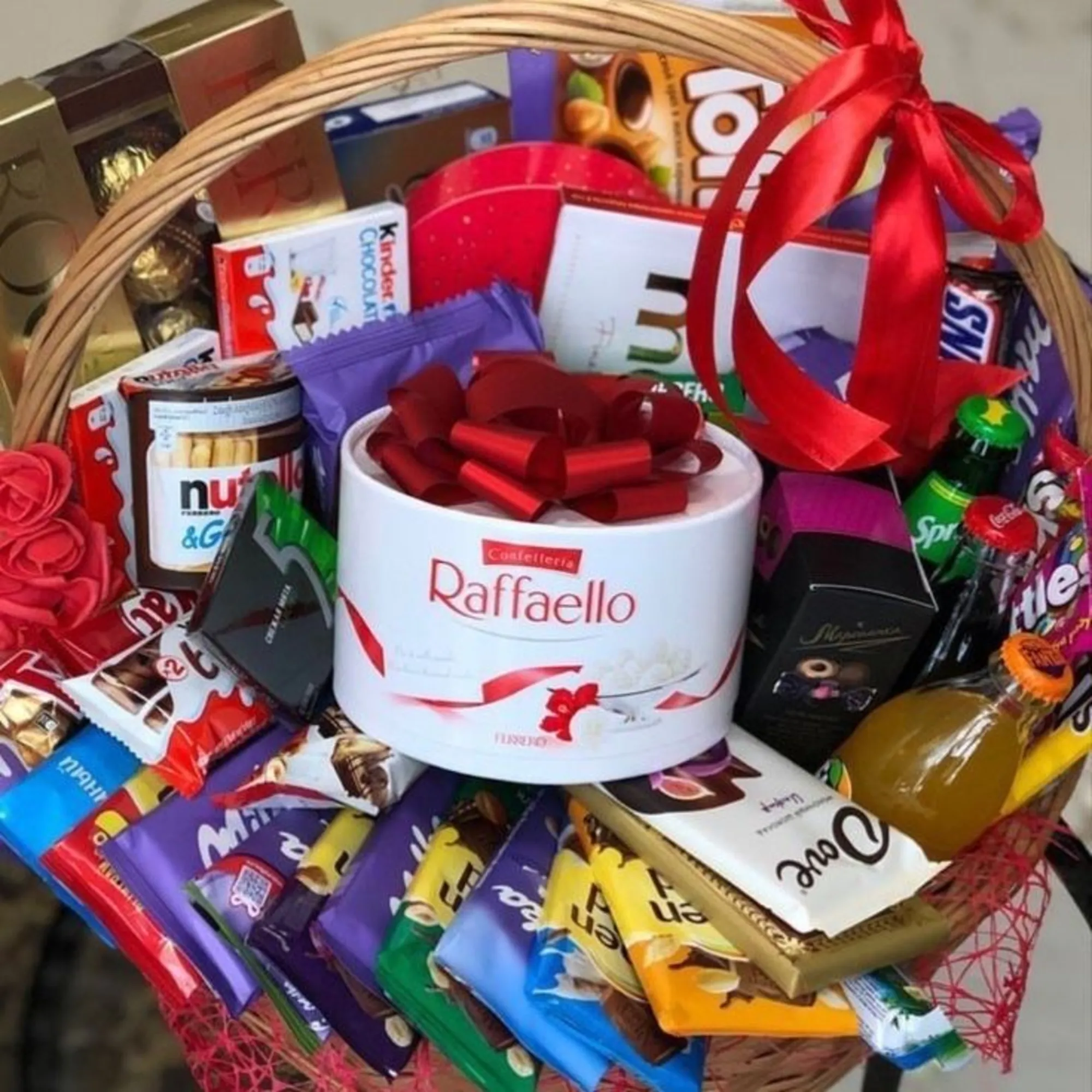 Премиальная корзина из сухофруктов (6 / 7)