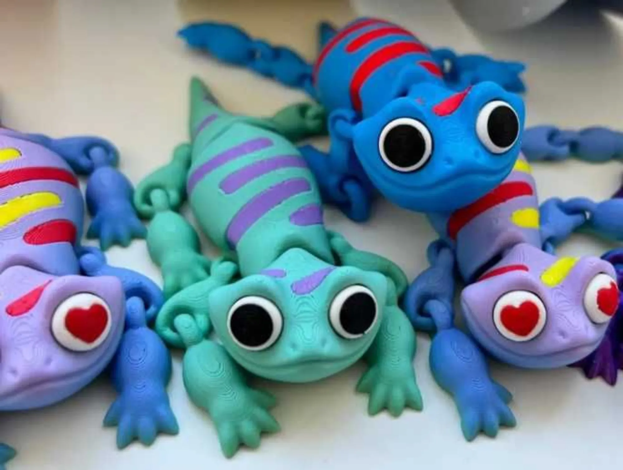 Цветная 3д печать. Массовая печать из пластика 14 принтеров в работе (1 / 6)