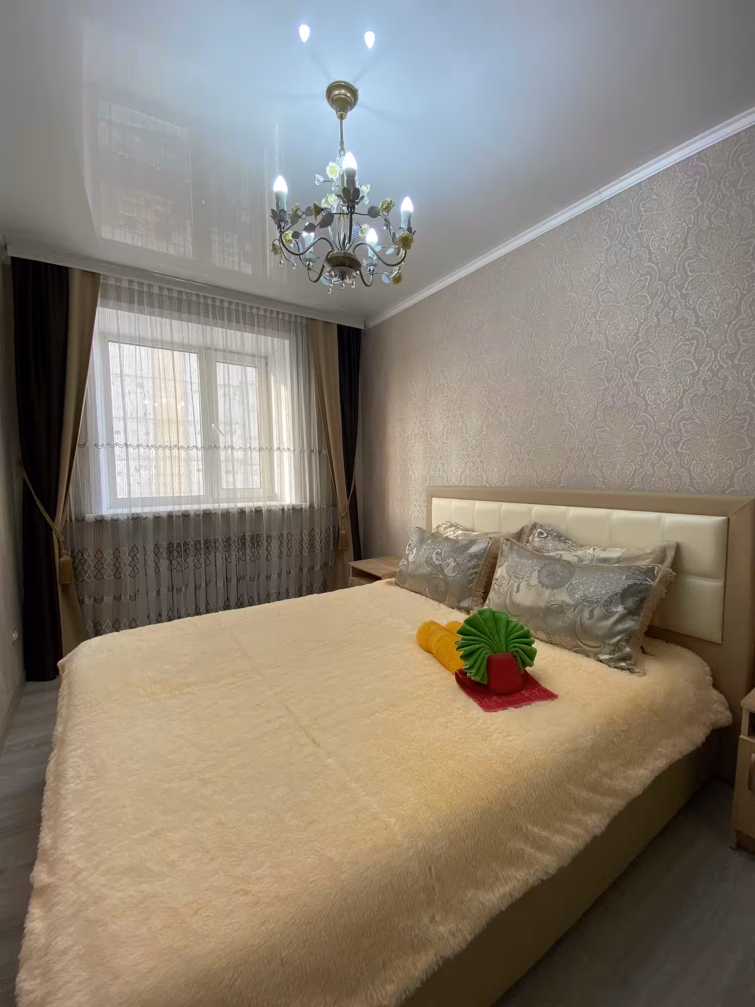 Сдаётся в Центре квартира посуточно 2-х ком. (8 / 15)