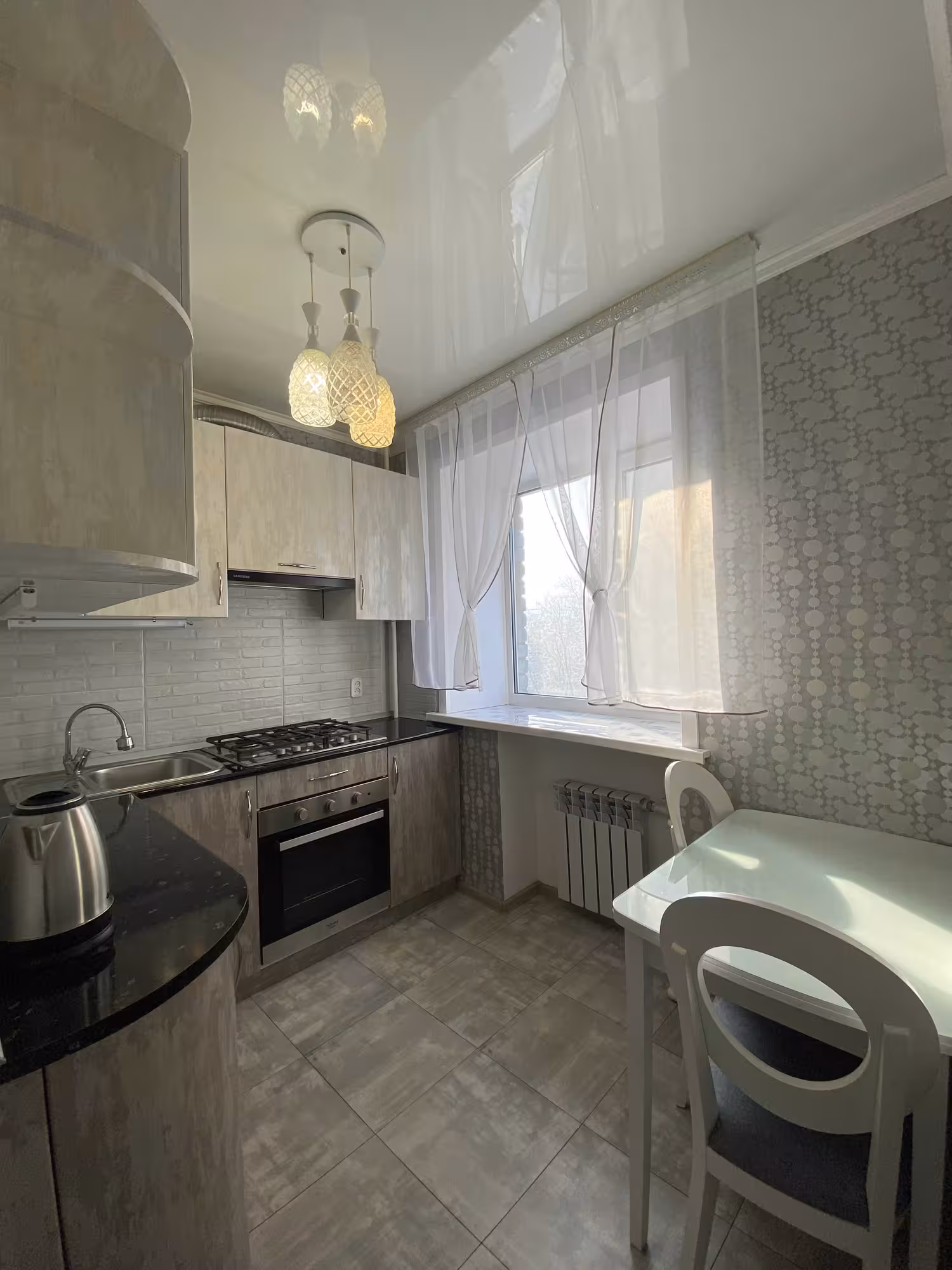 Сдаётся в Центре квартира посуточно 2-х ком. (10 / 15)