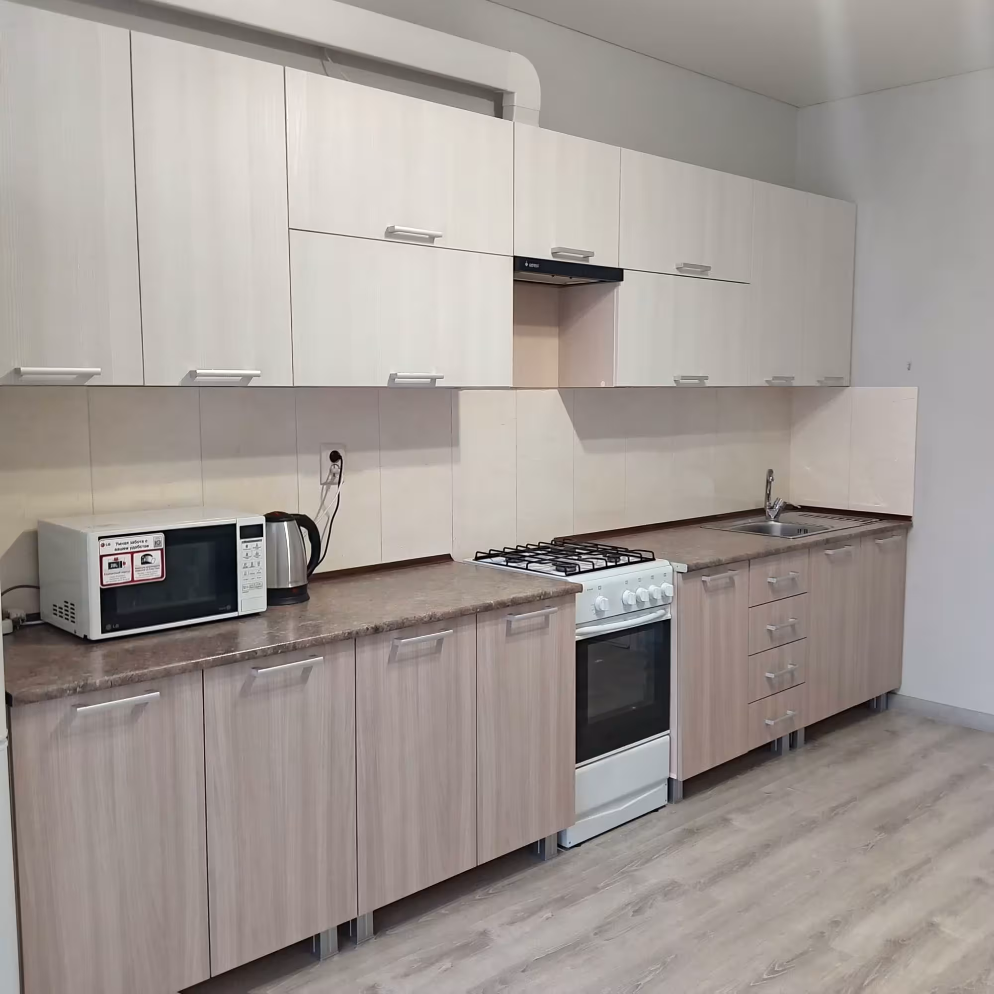 Сдаётся посуточно квартира, Костанай Плаза (7 / 12)