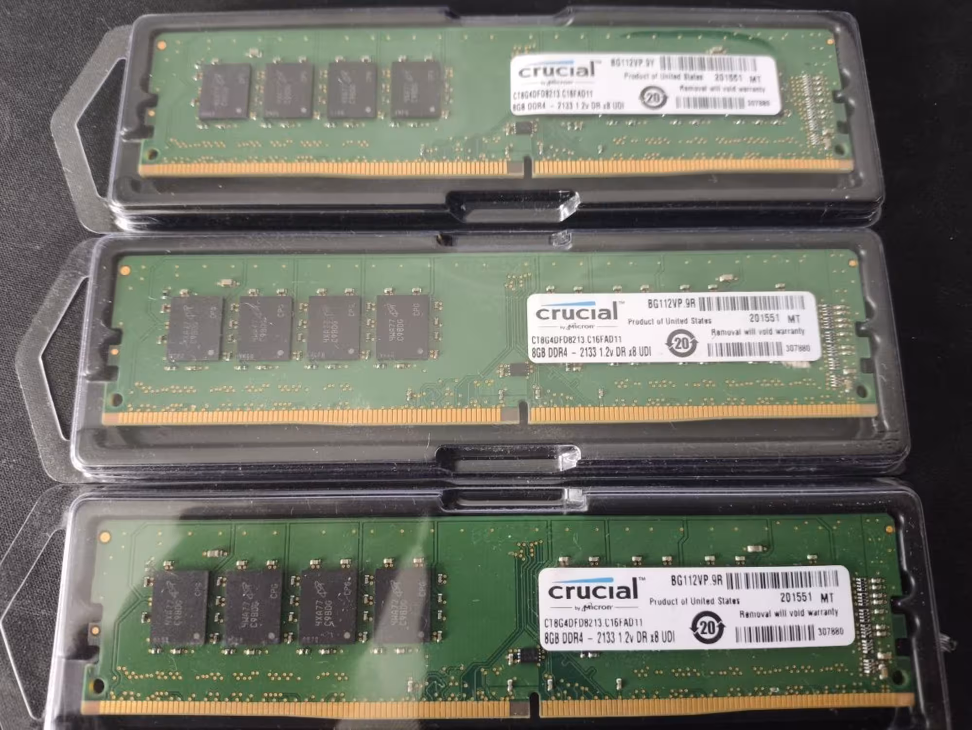 ОЗУ DDR4 8Gb 2133 новые (1 / 1)