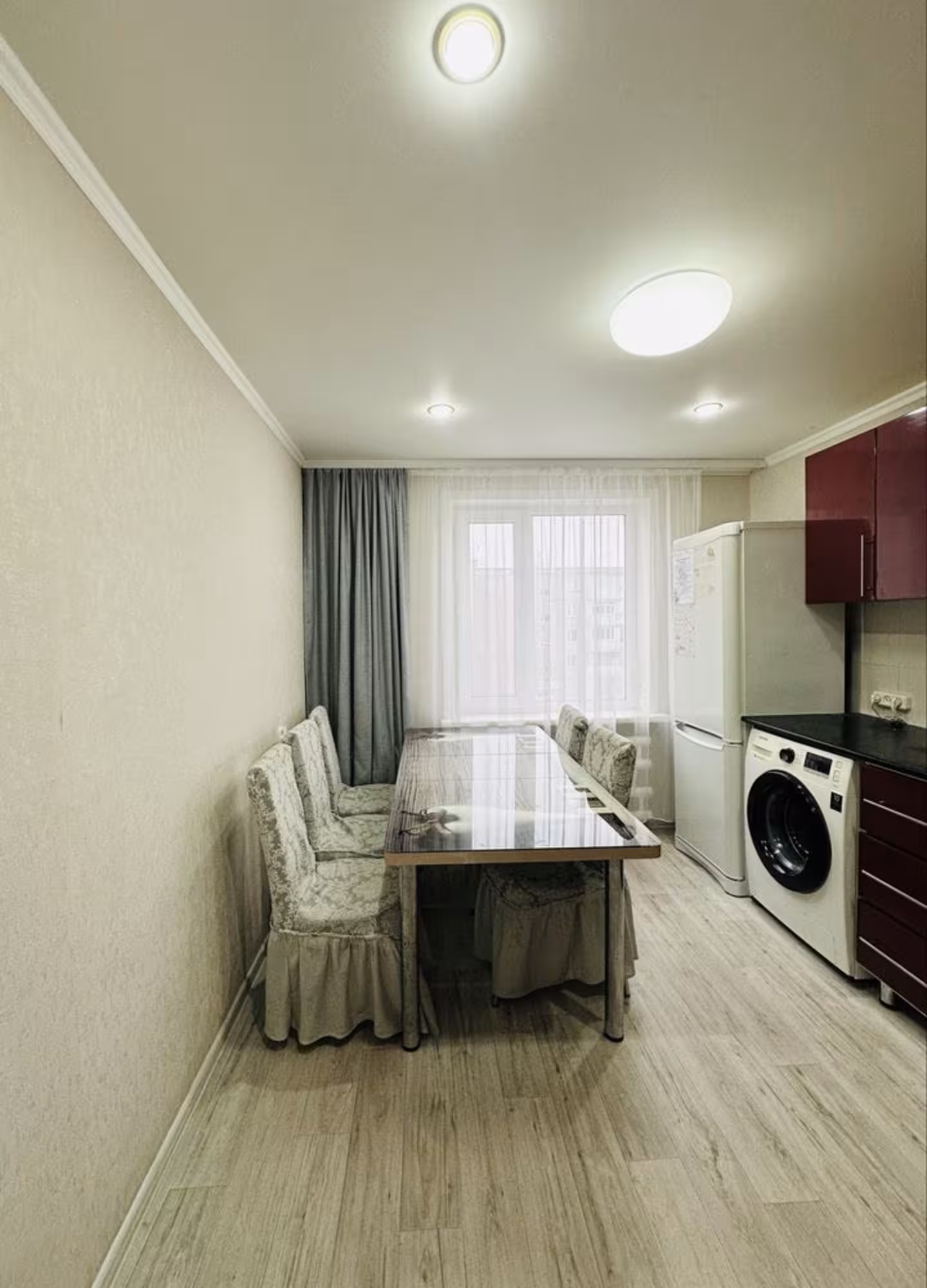 В нижнем Центре-3 предлагаем 3-комнатную квартиру на 4-этаже (7 / 14)