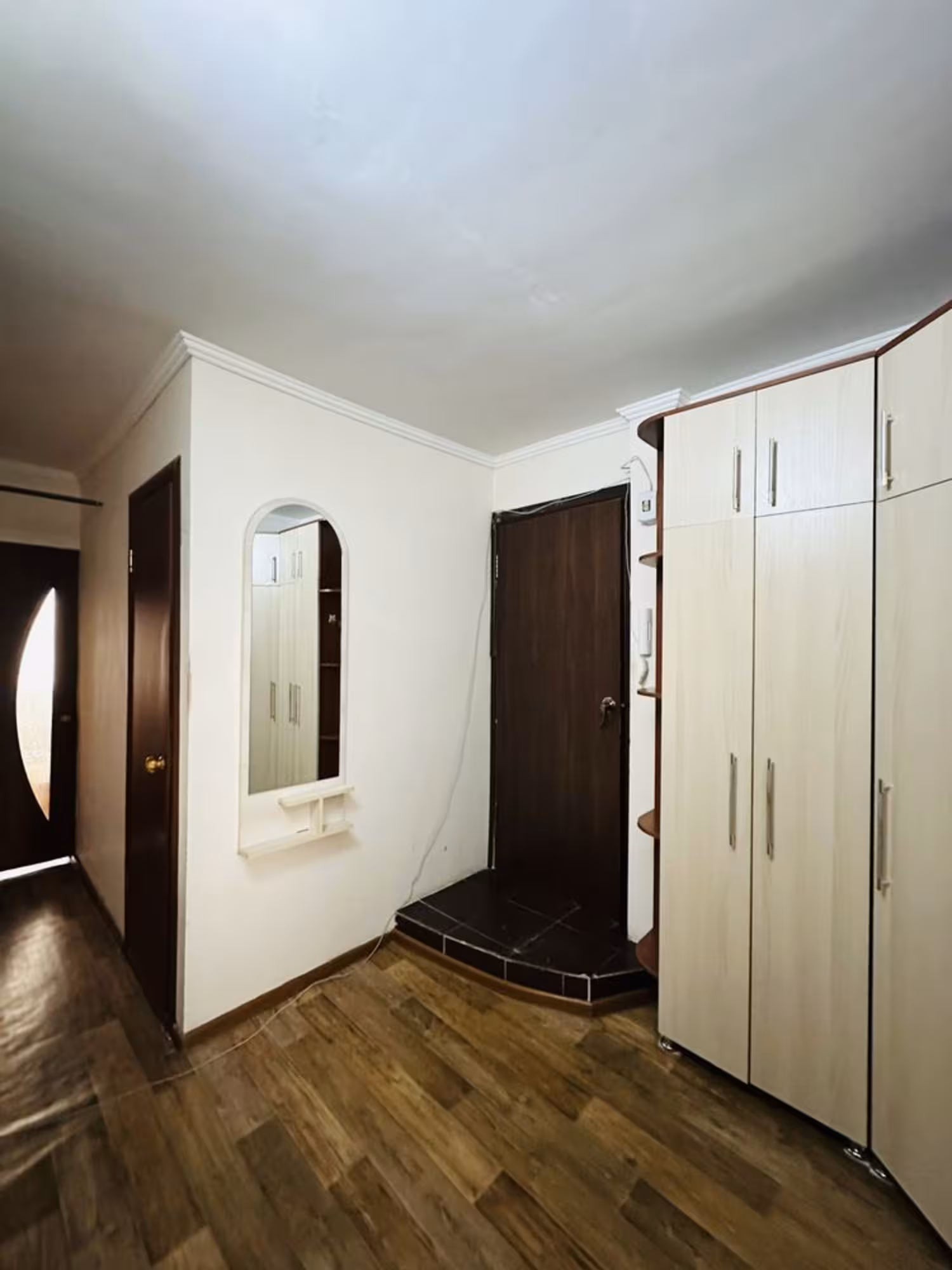 На 26-квартале предлагаем 3-комнатную квартиру на 4-этаже (11 / 11)