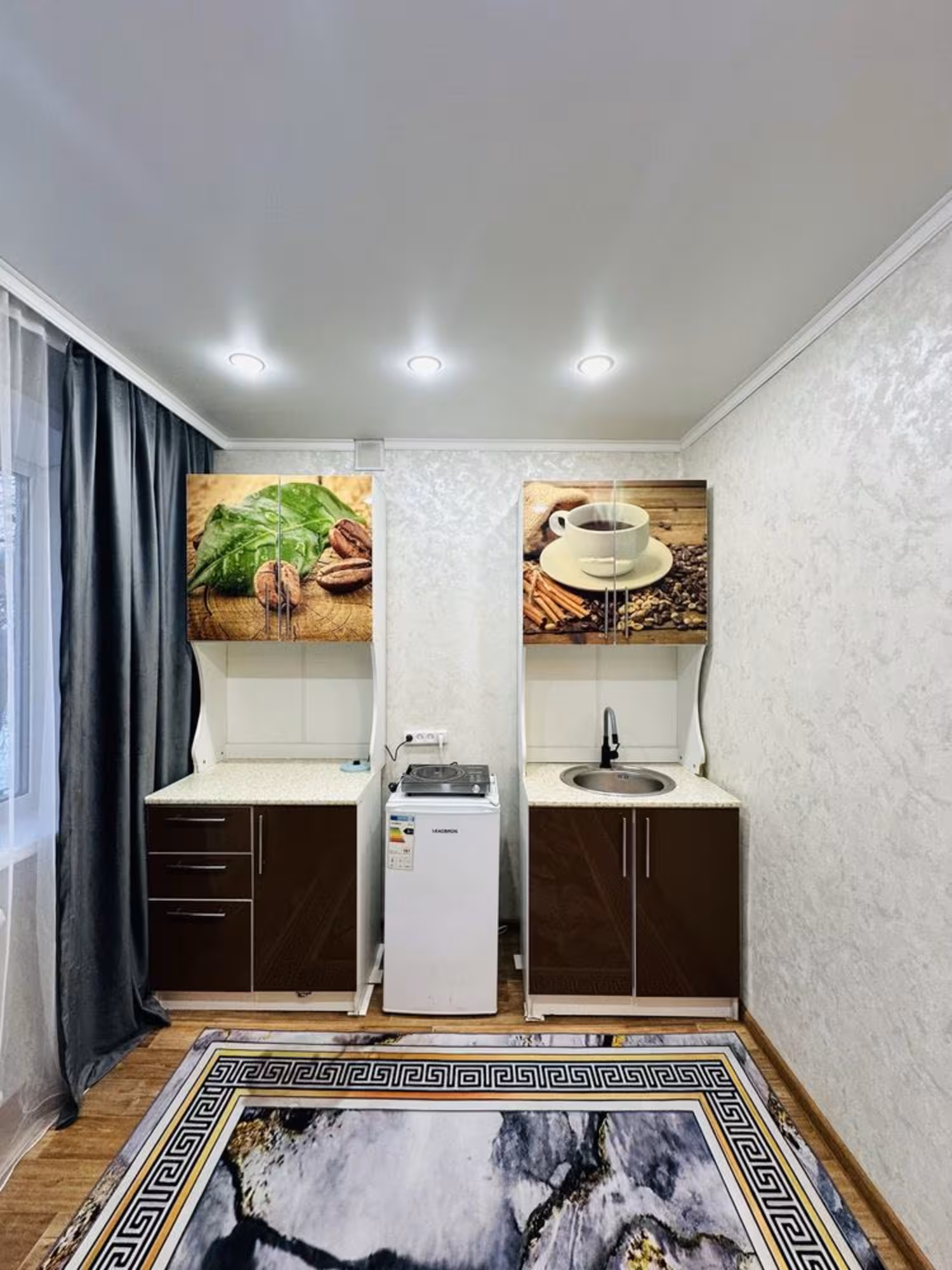 На 29-квартале предлагаем 1-комнатную квартиру на 2-этаже (3 / 5)