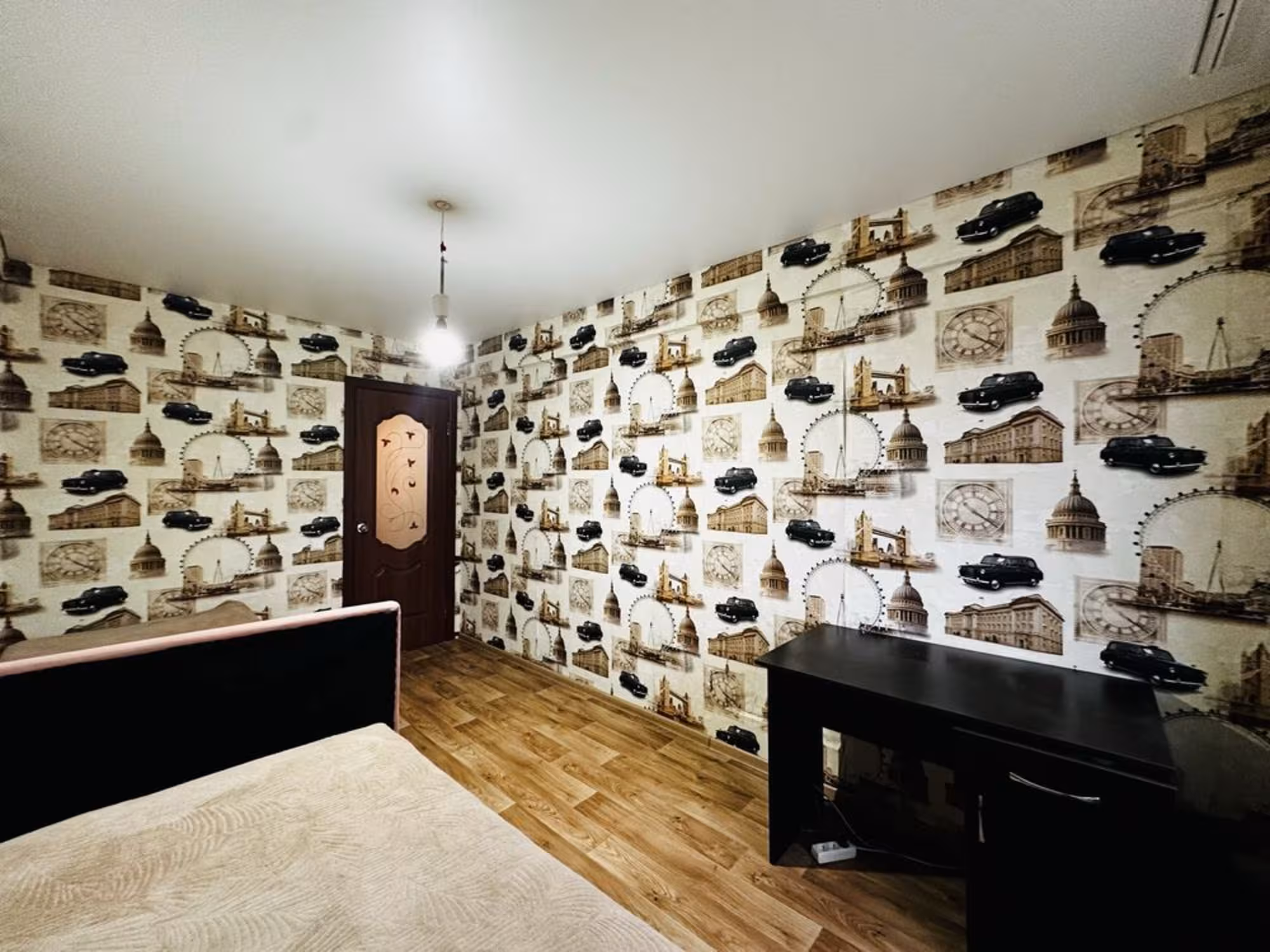 На 27-квартале предлагаем 3-комнатную квартиру на 2-этаже (6 / 11)