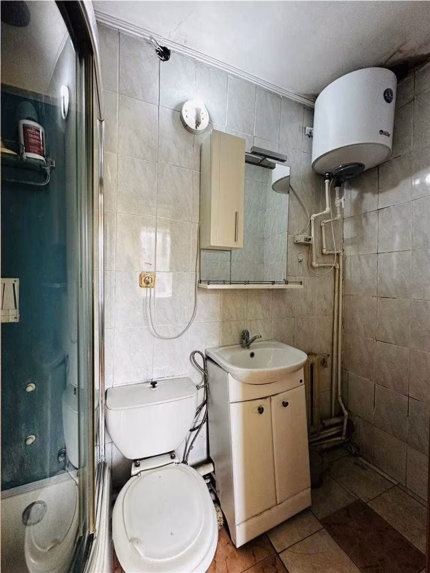 В п. Долинка предлагаем 4-комнатный дом с центральными коммуникациями (12 / 13)