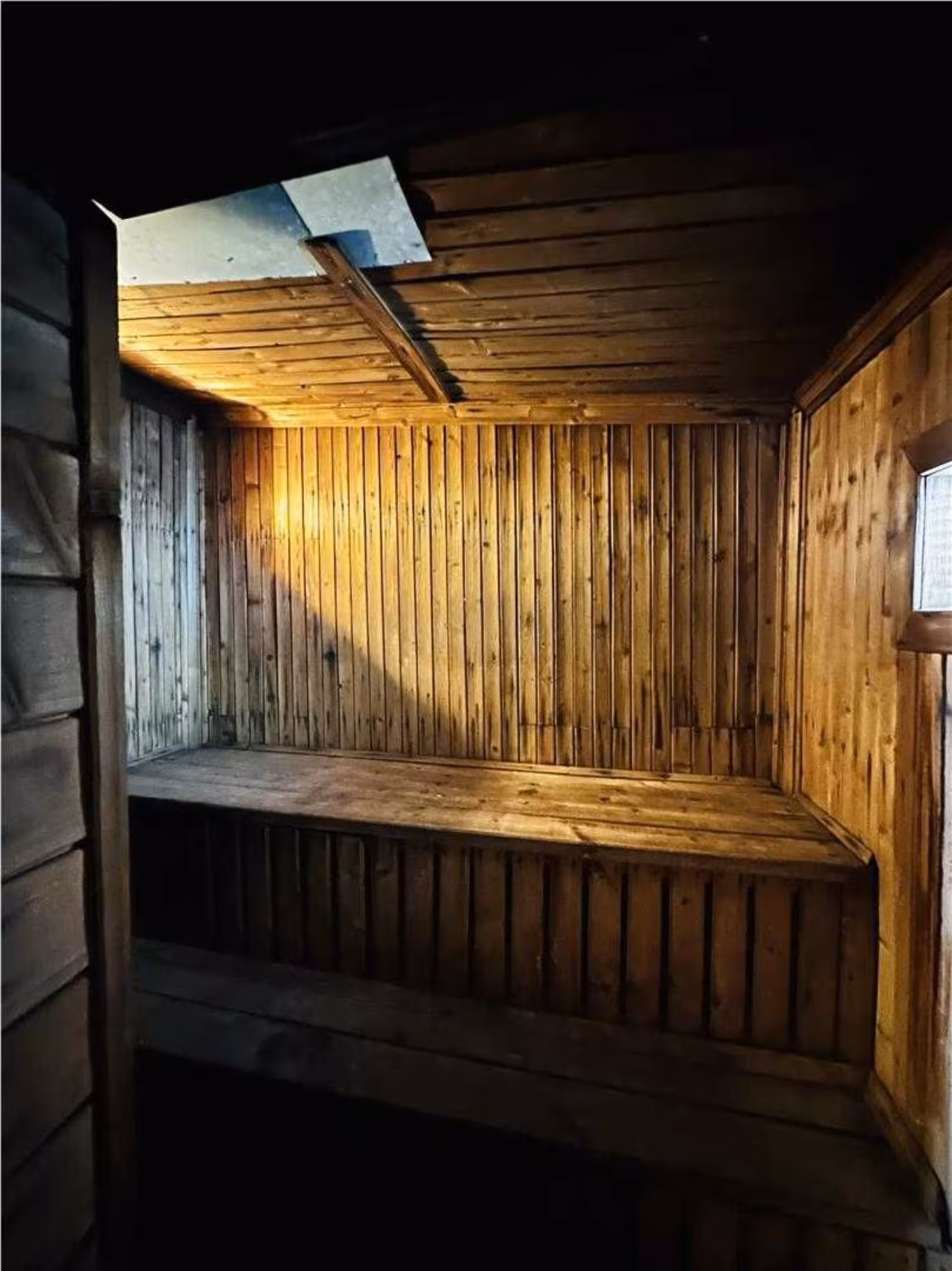 В п. Северо-Западный предлагаем 4-комнатный дом (9 / 9)