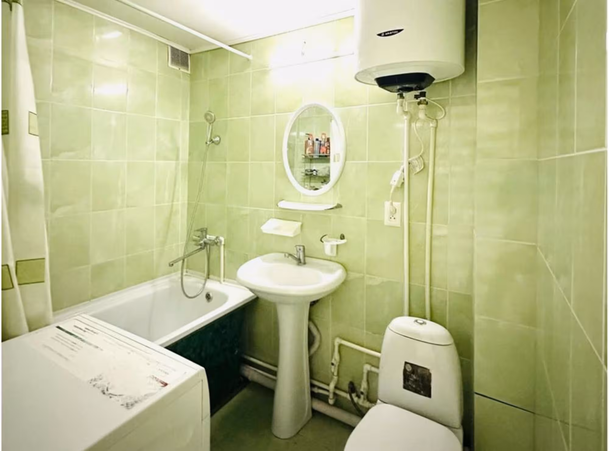 На 26-квартале предлагаем 2-комнатную квартиру на 3-этаже (7 / 10)