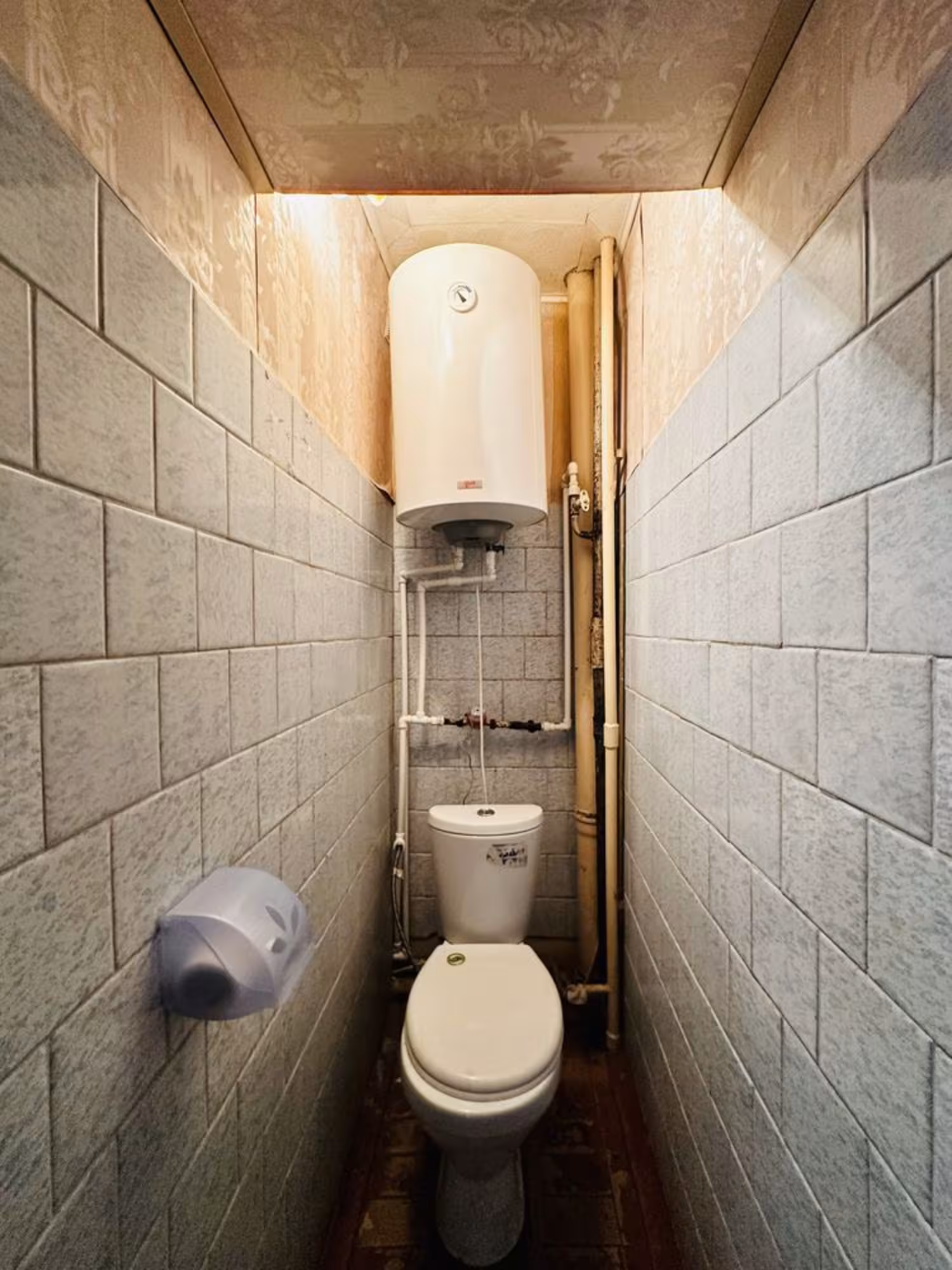 В нижнем Ценр-3 предлагаем 3-комнатную квартиру на 1-этаже (10 / 11)