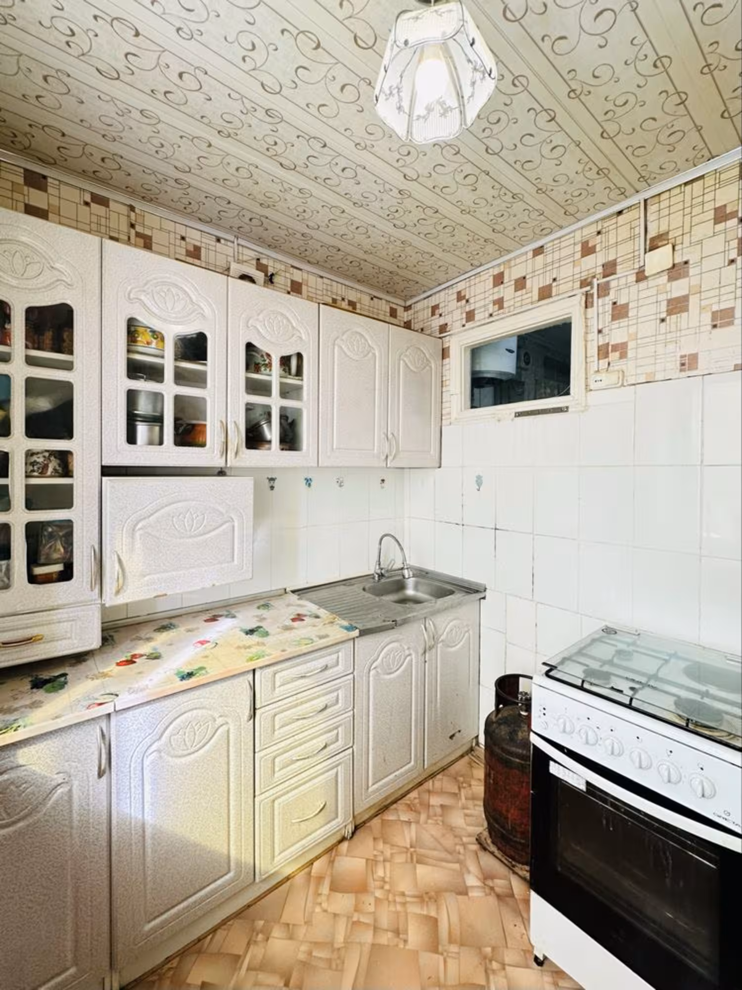 На 31-квартале предлагаем 2-комнатную квартиру (6 / 10)