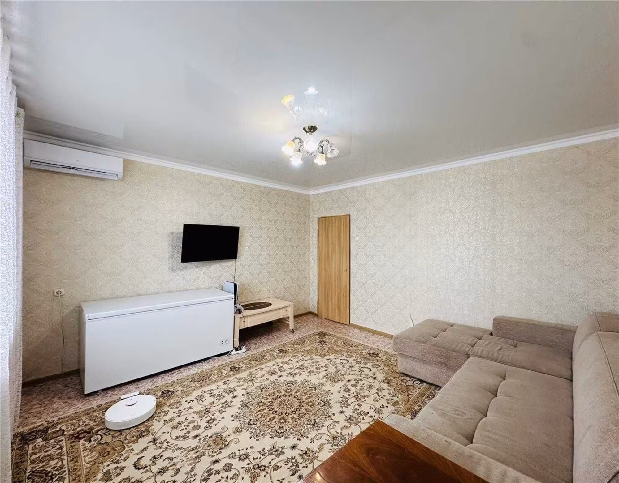 В нижнем Центр-3 предлагаем 3-комнатную квартиру на 5-этаже (2 / 10)