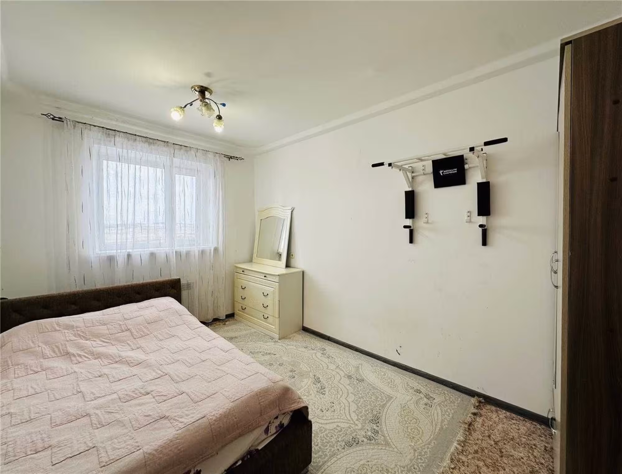 В нижнем Центр-3 предлагаем 3-комнатную квартиру на 5-этаже (3 / 10)