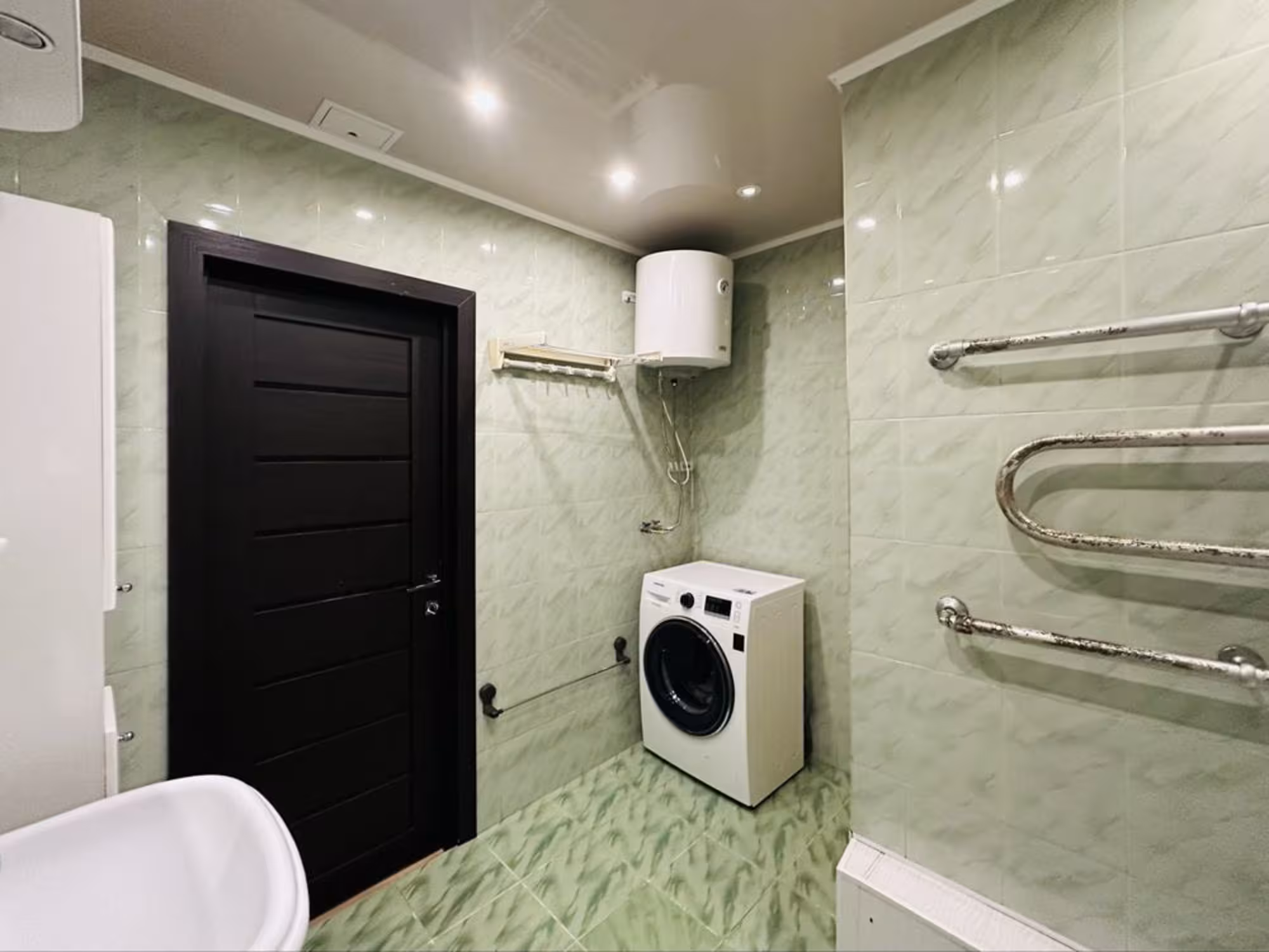 В нижнем Центр-3 предлагаем 3-комнатную квартиру на 4-этаже (10 / 13)