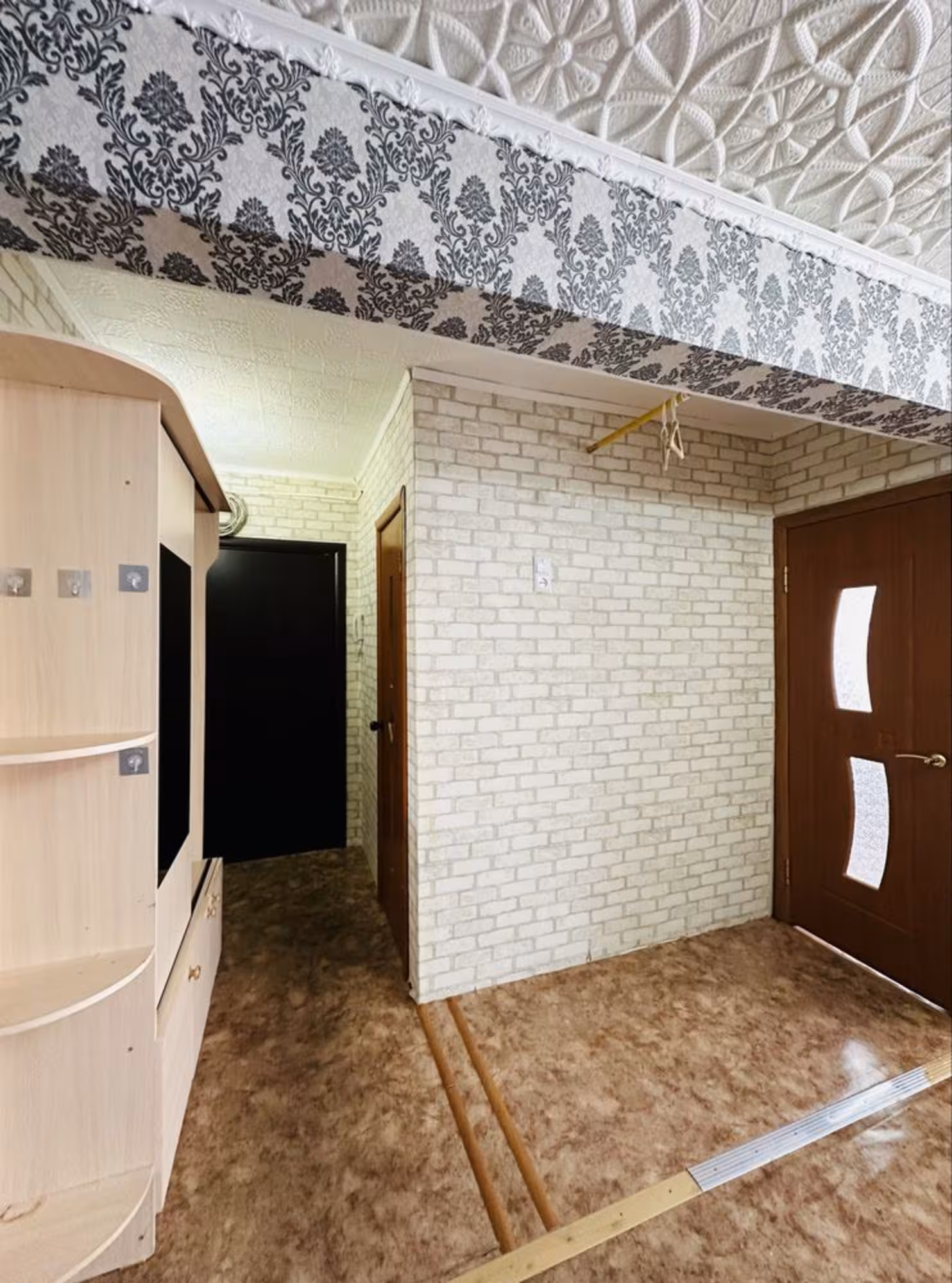 На 28-квартале предлагаем 3-комнатную квартиру на 3-этаже (10 / 10)