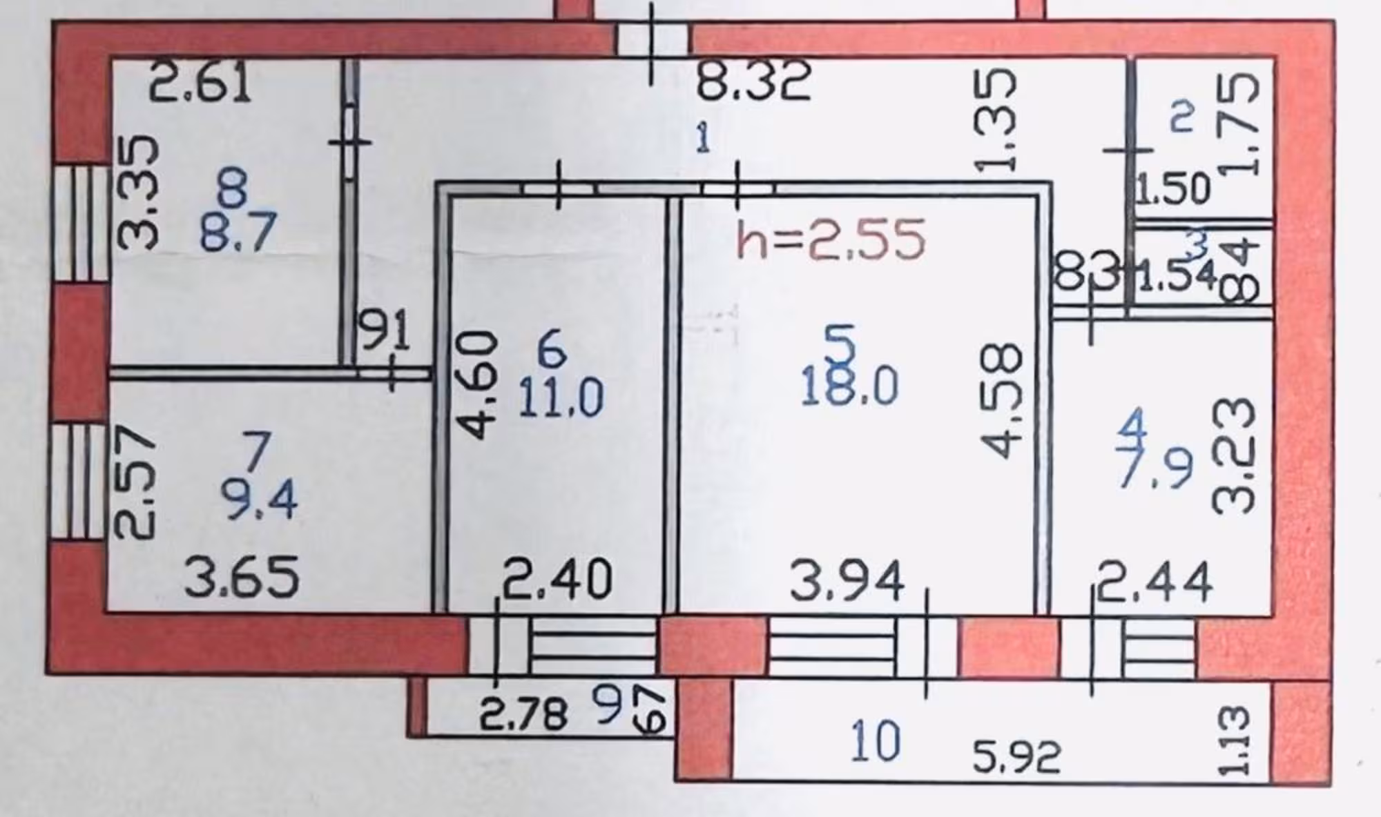 На 31-квартале предлагаем 4-комнатную квартиру на 2-этаже (1 / 1)