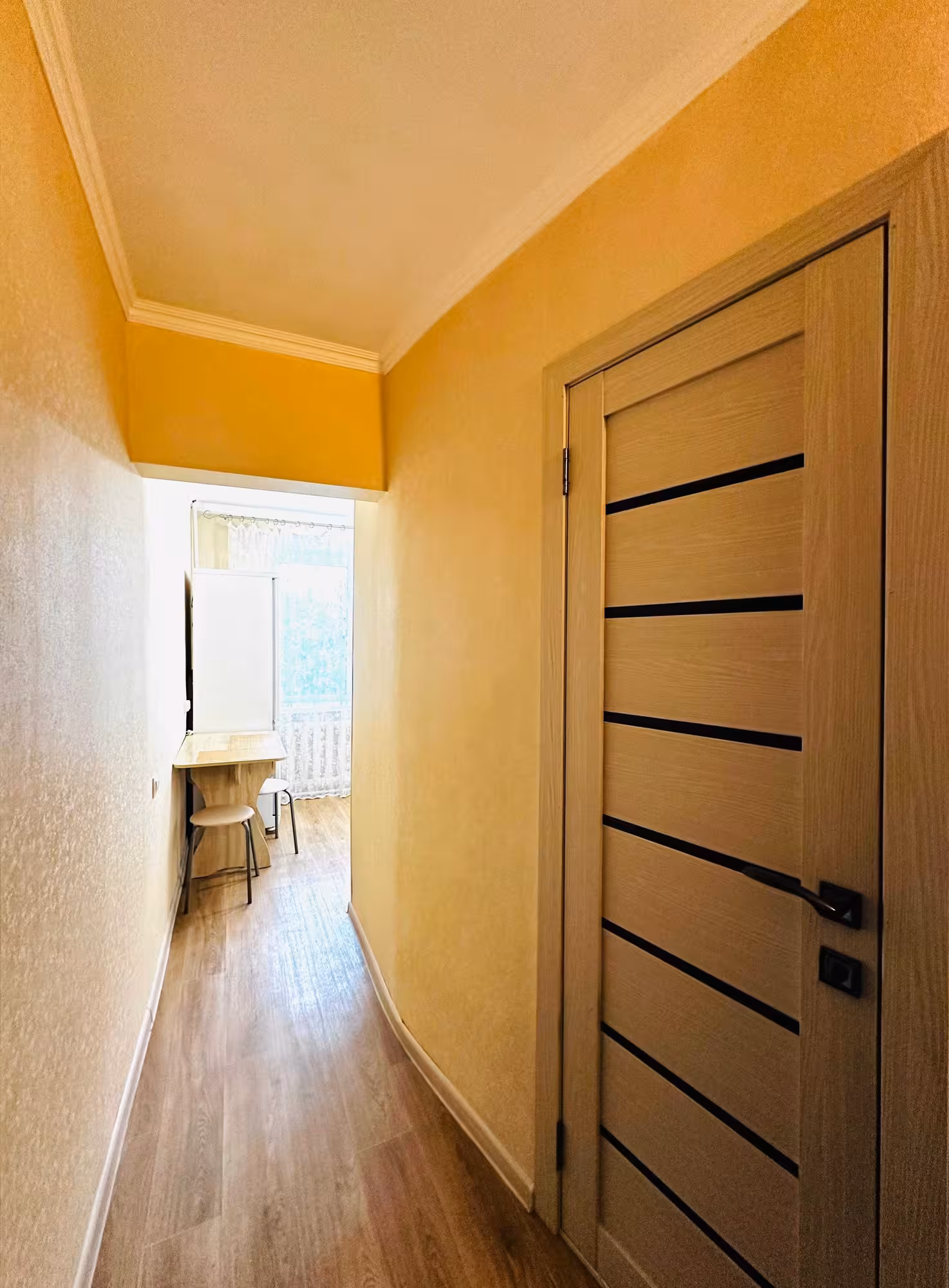 На 31-квартале предлагаем 2-комнатную квартиру на 3-этаже (8 / 10)