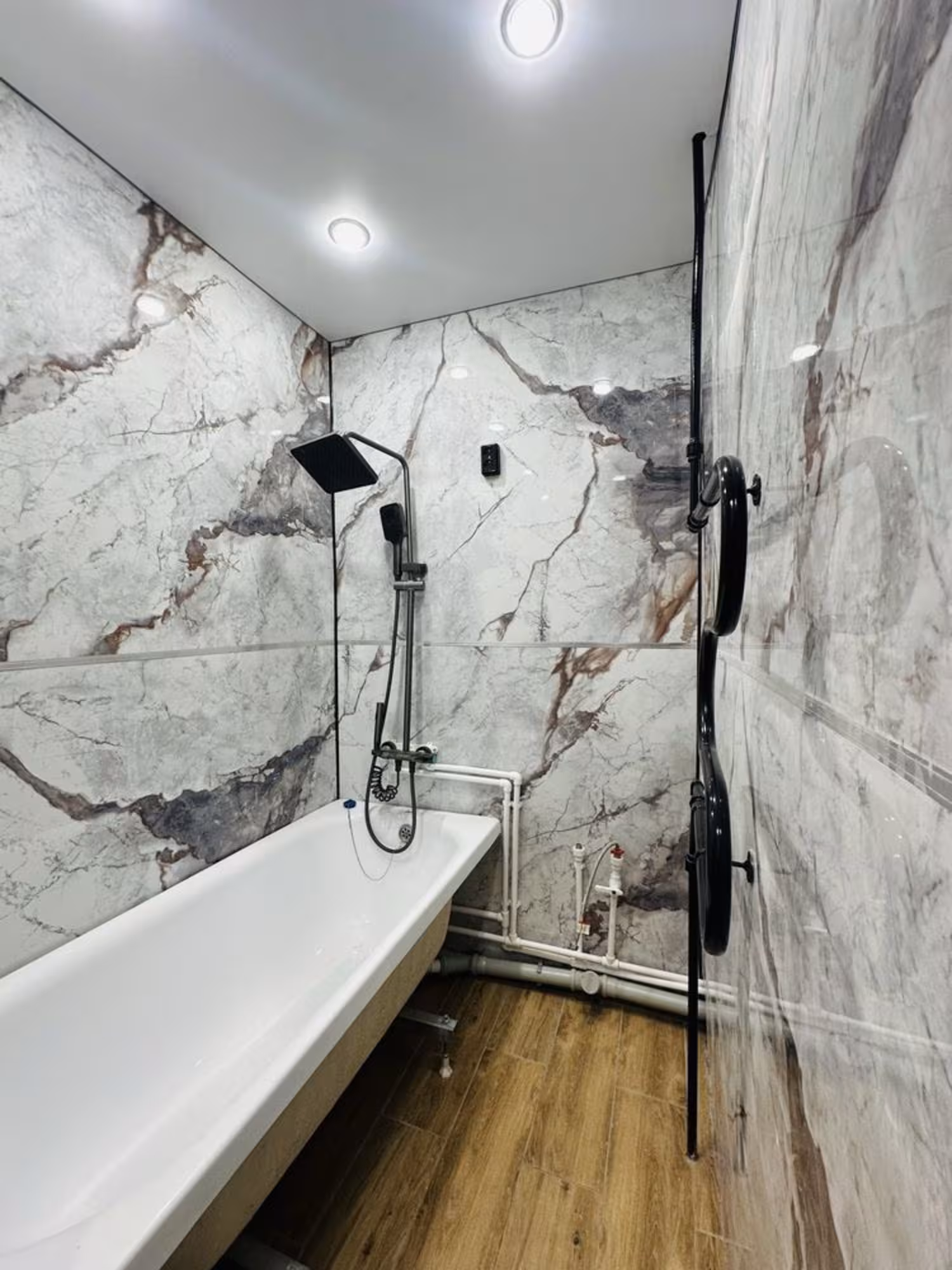 На 31-квартале предлагаем 2-комнатную квартиру на 2-этаже (7 / 12)