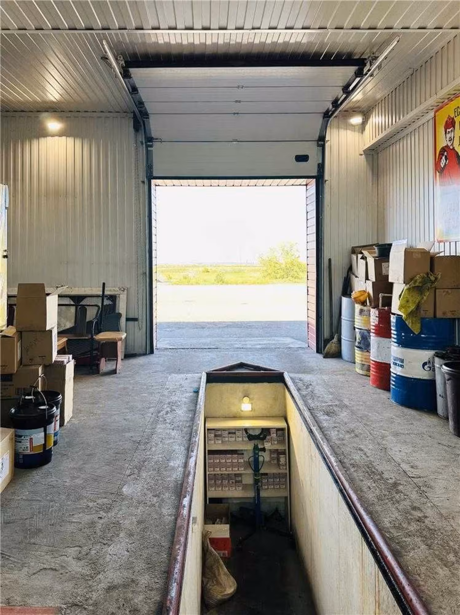 На окраине города предлагаем автокомплекс ПОСТ (7 / 20)