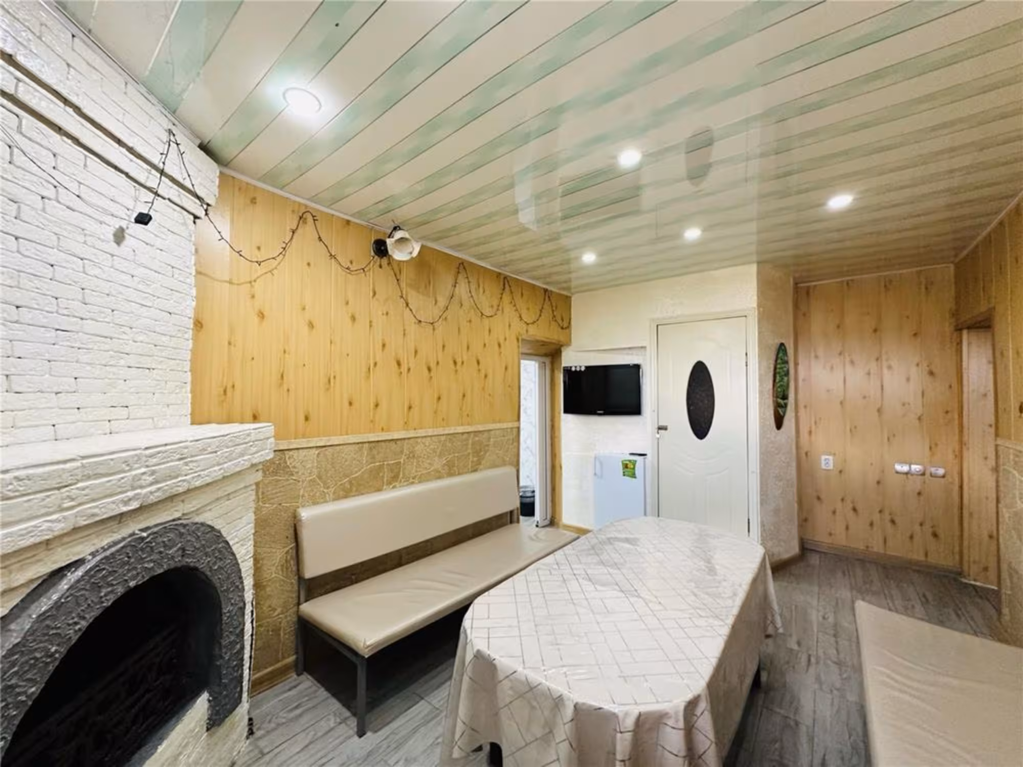 На 1-квартале предлагаем комерческий комплекс (5 / 16)