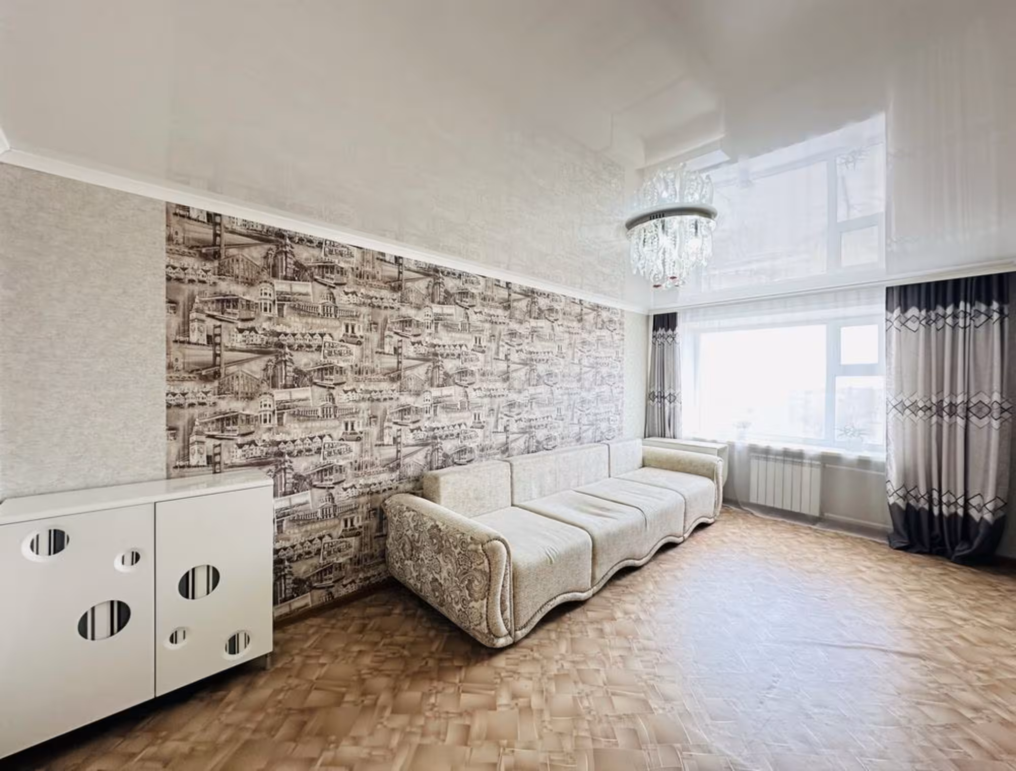 На 31-квартале предлагаем 3-комнатную квартиру на 4-этаже (1 / 13)