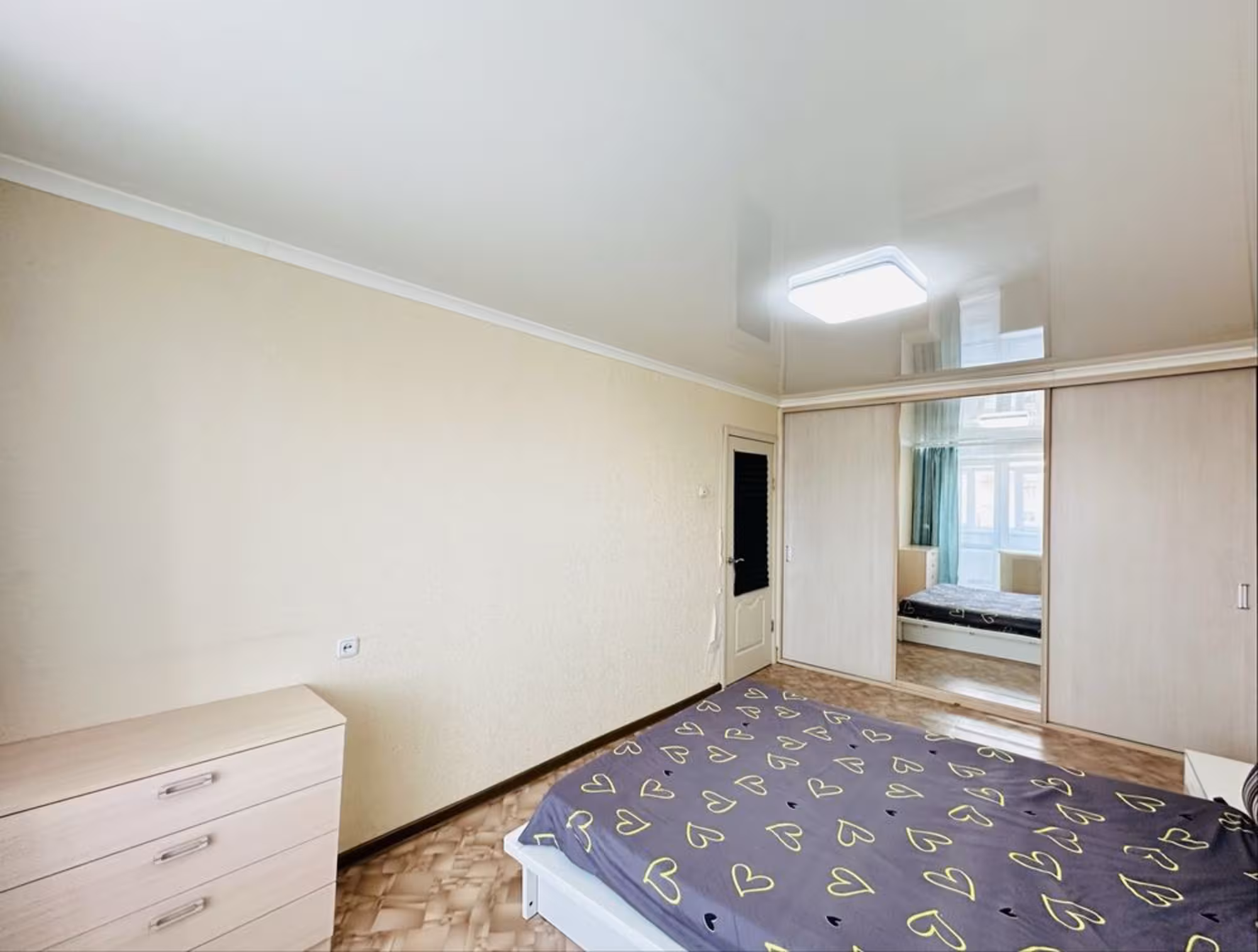 На 31-квартале предлагаем 3-комнатную квартиру на 4-этаже (4 / 13)